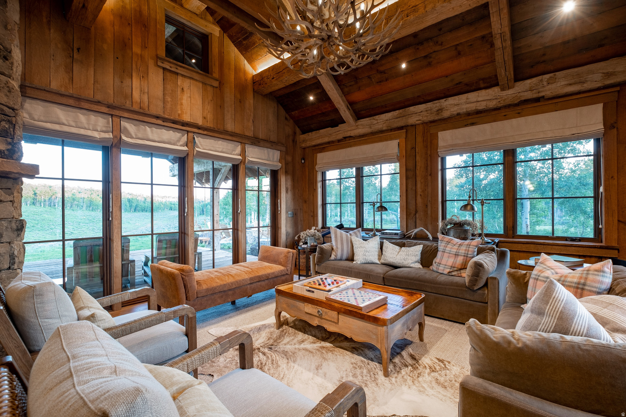 WOLF CREEK - Residential