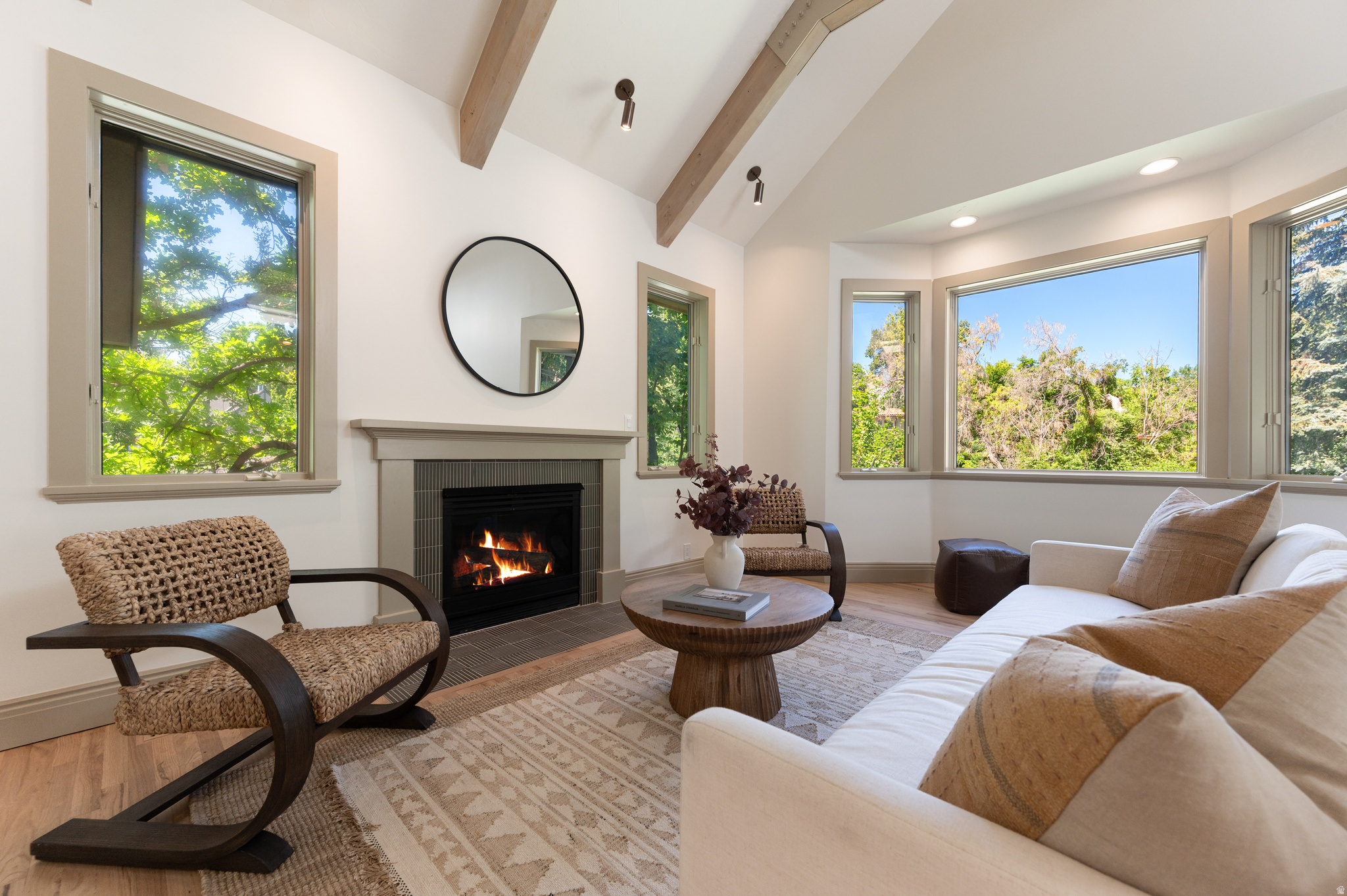 GILMER PARK - Residential
