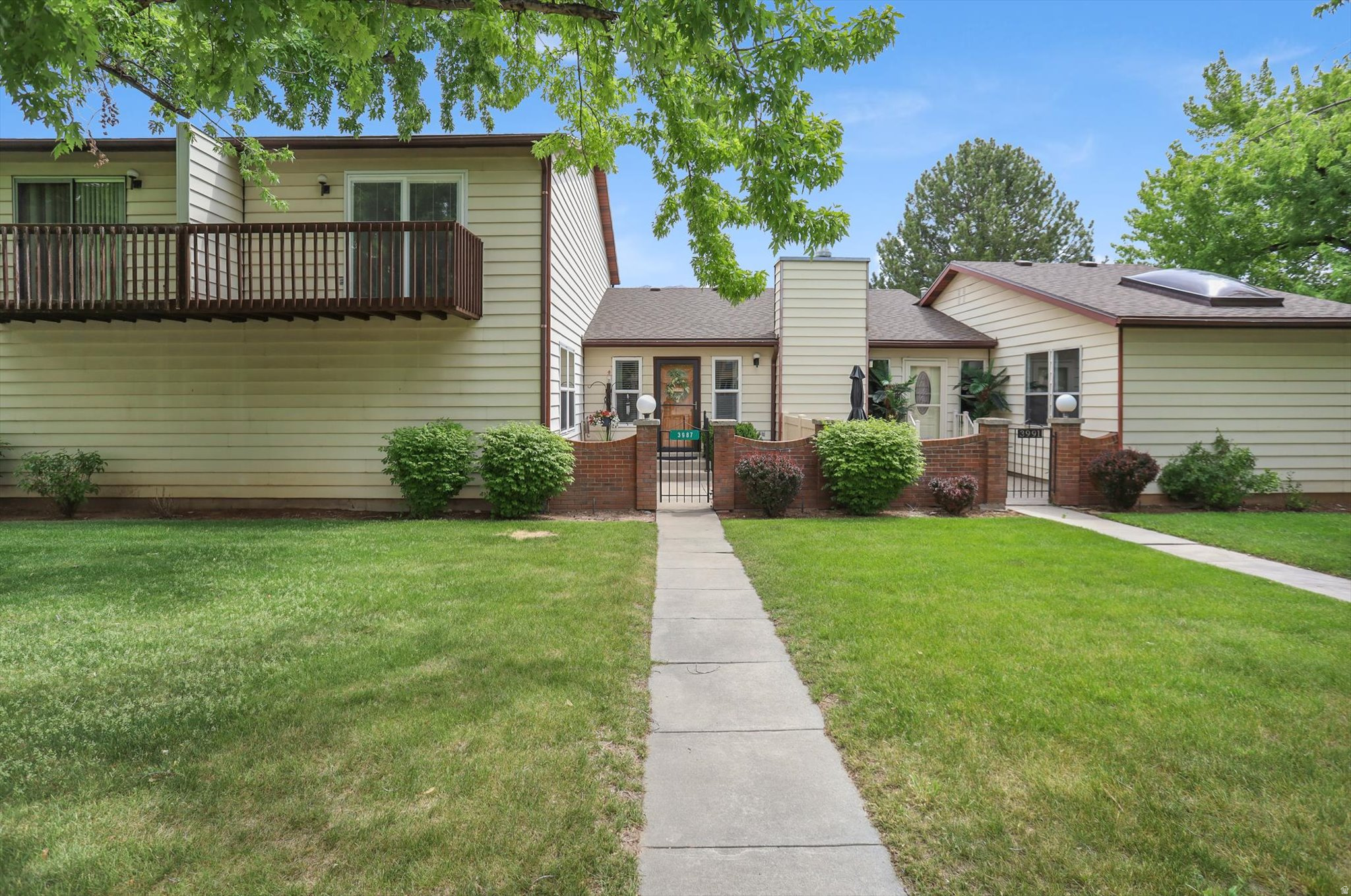 SHERWOOD PARK - Residential