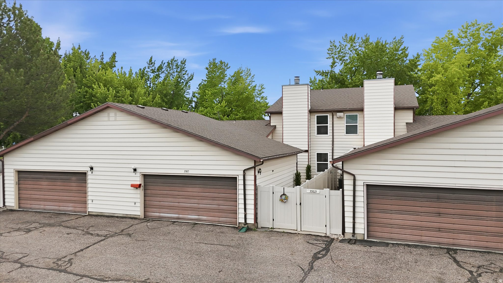 SHERWOOD PARK - Residential