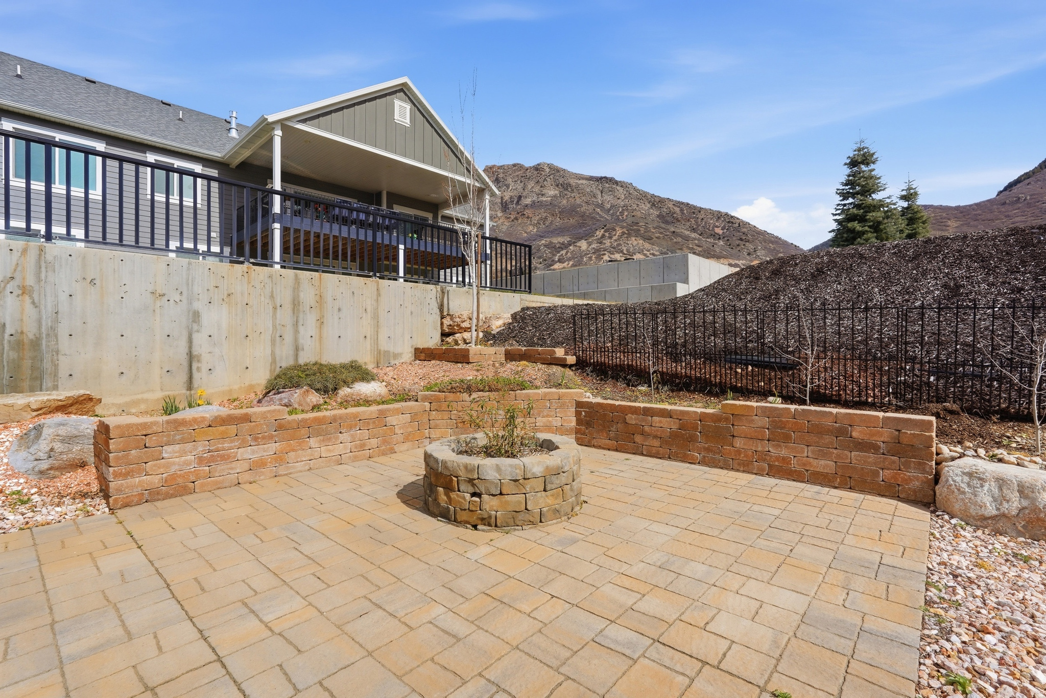 NORTH HAMPTON ESTATE - Residential
