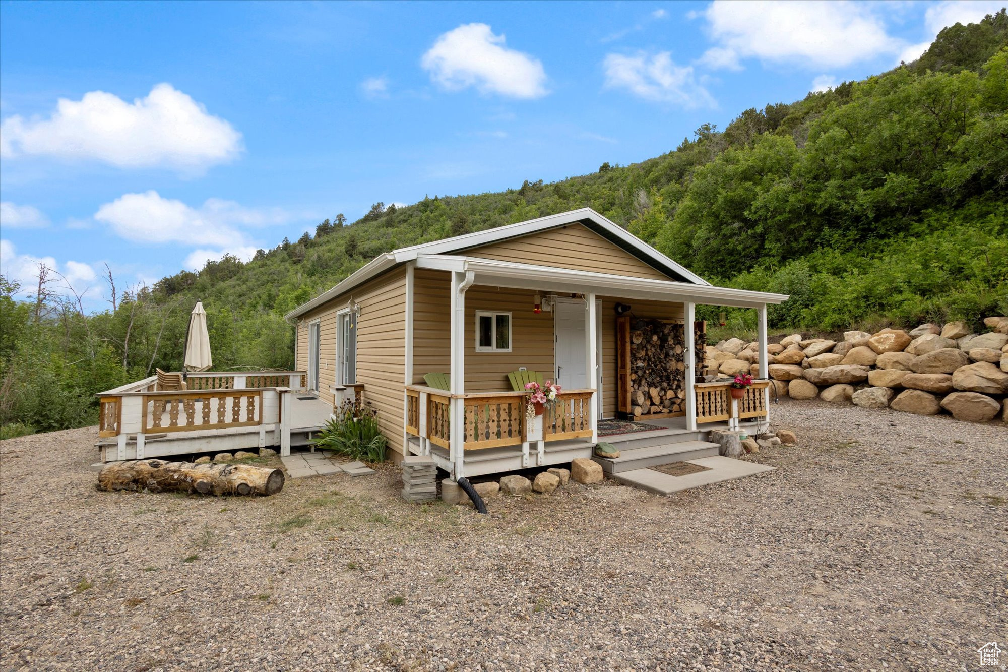 ASPEN HILLS - Residential