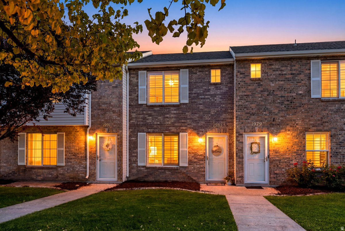 GOLF CREST VILLAGE - Residential