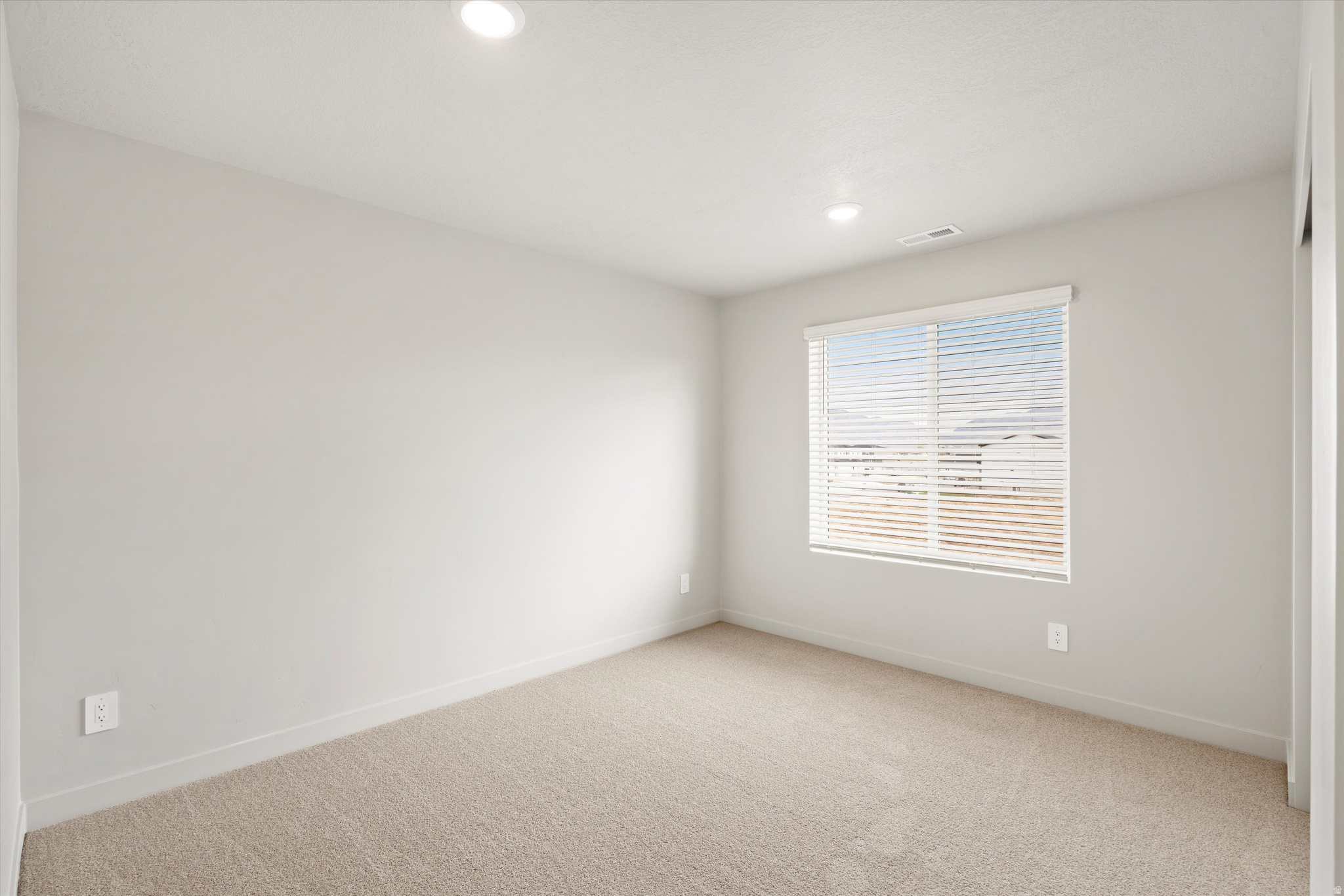 STRATTON ACRES - Residential