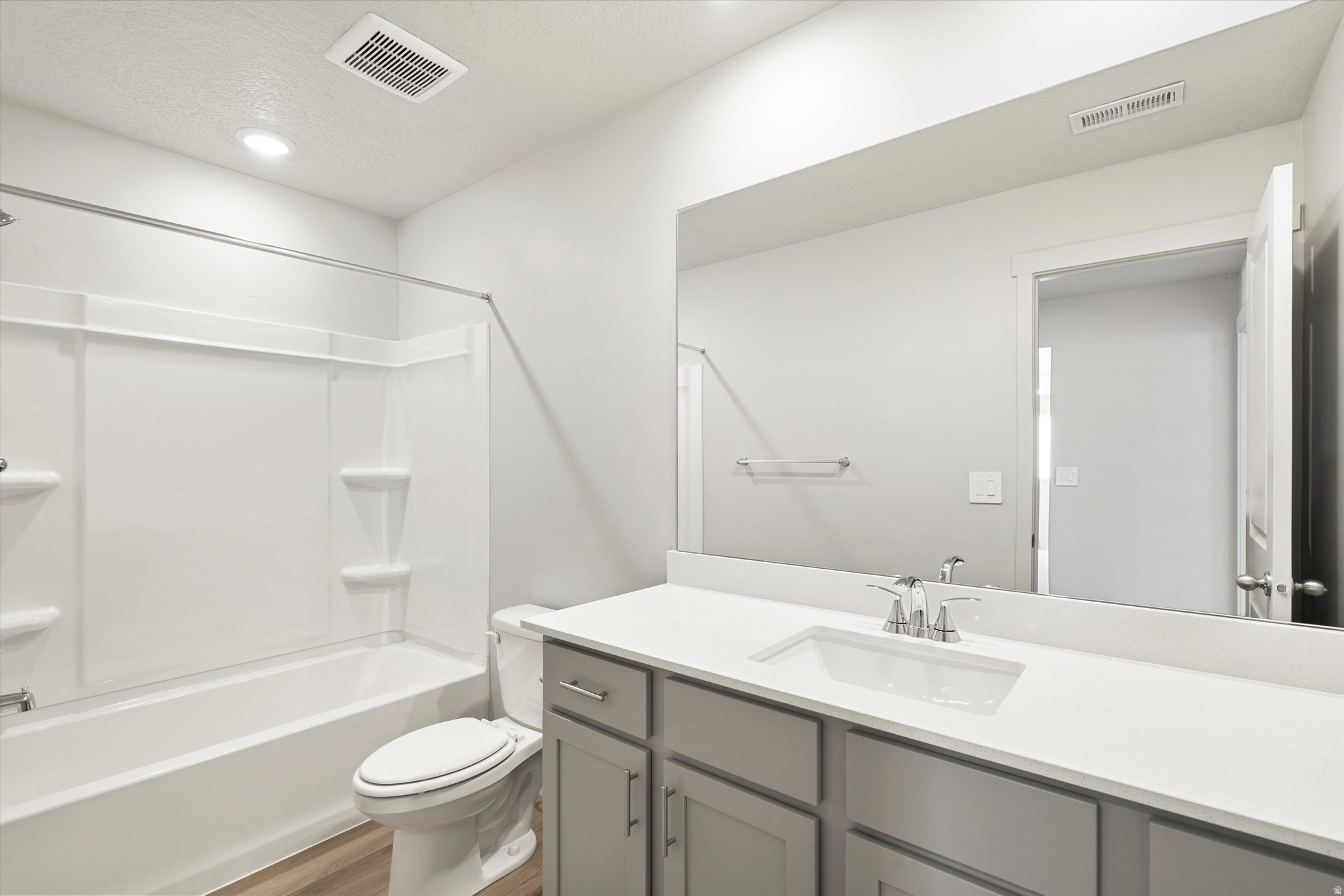 STRATTON ACRES - Residential