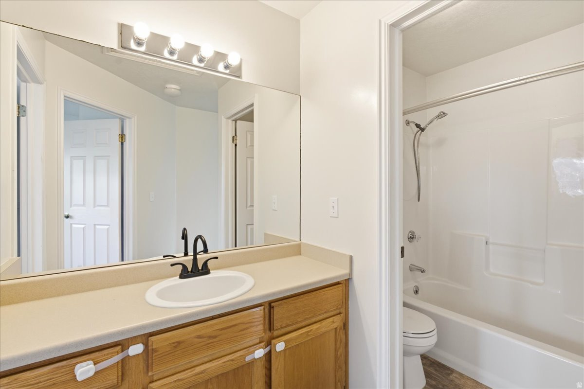 TUSCANY TOWNHOMES PHASE 1 CONDO - Residential
