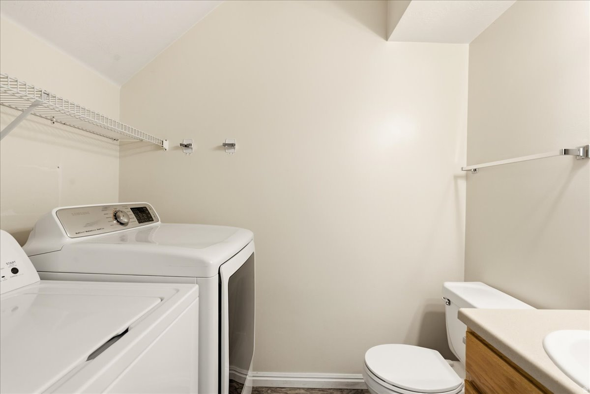 TUSCANY TOWNHOMES PHASE 1 CONDO - Residential