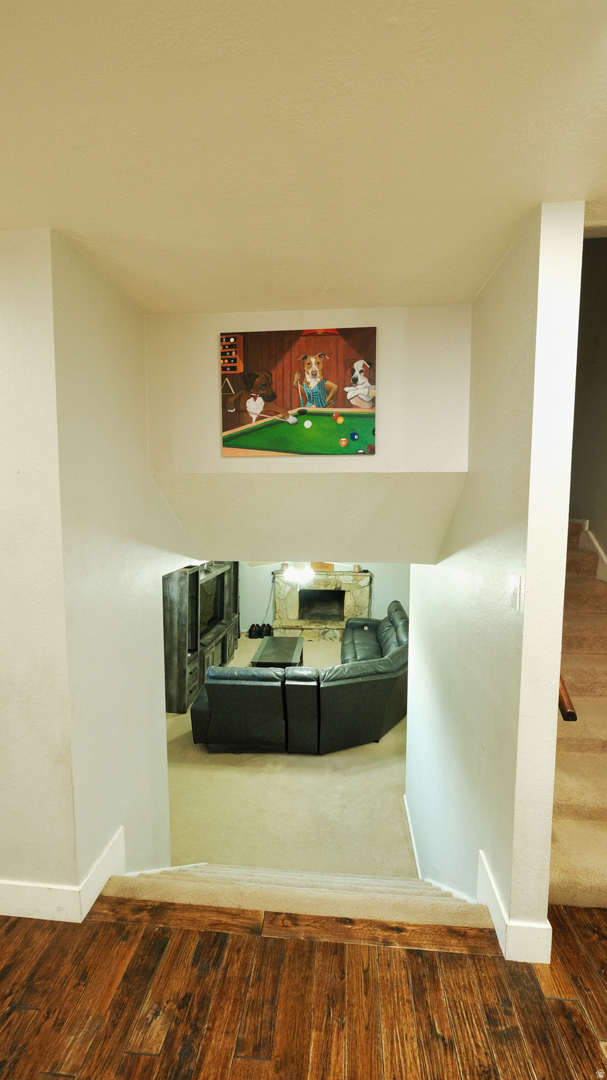 MOUNTAIN GREEN - Residential