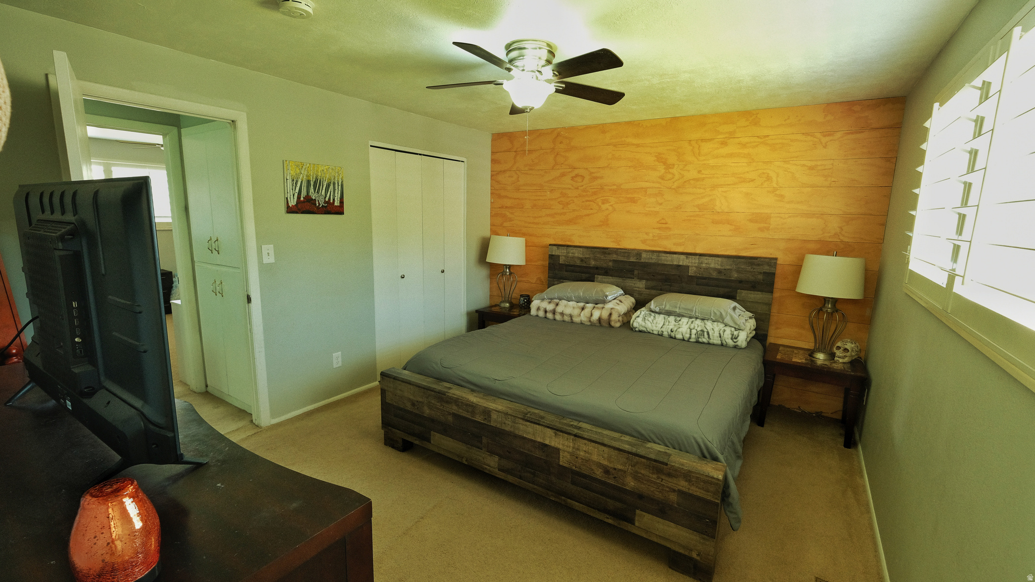 MOUNTAIN GREEN - Residential