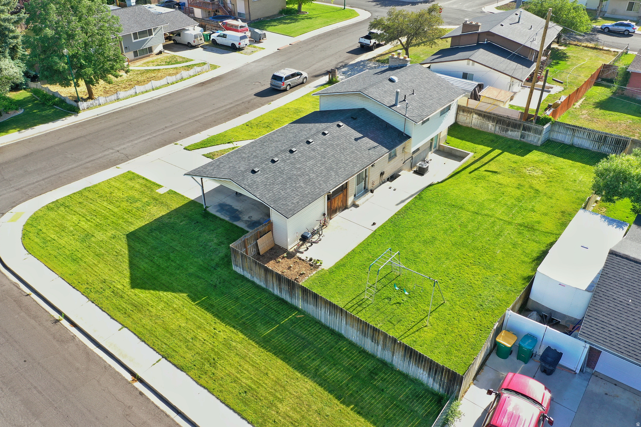 MOUNTAIN GREEN - Residential