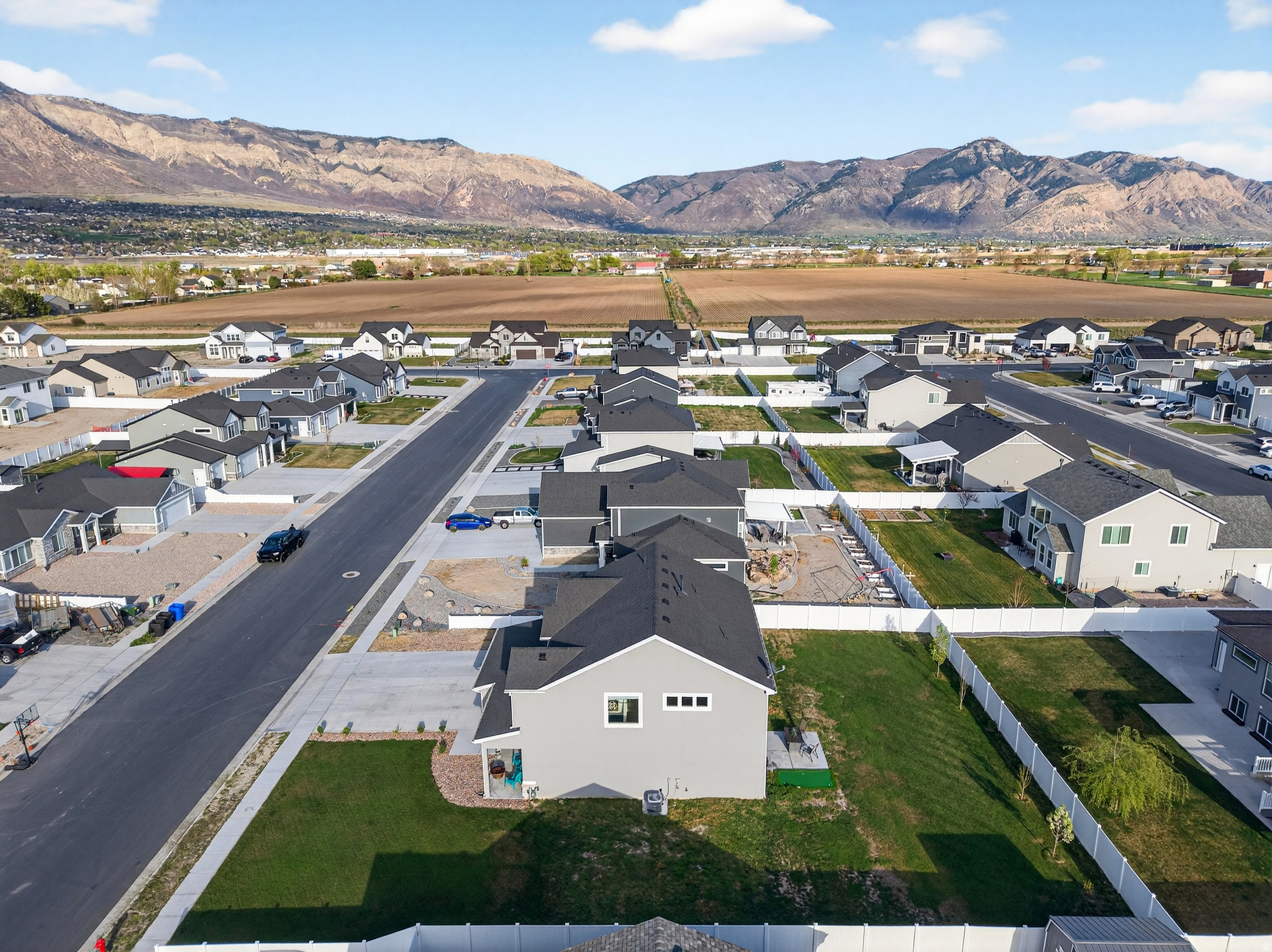 HART ESTATES - Residential