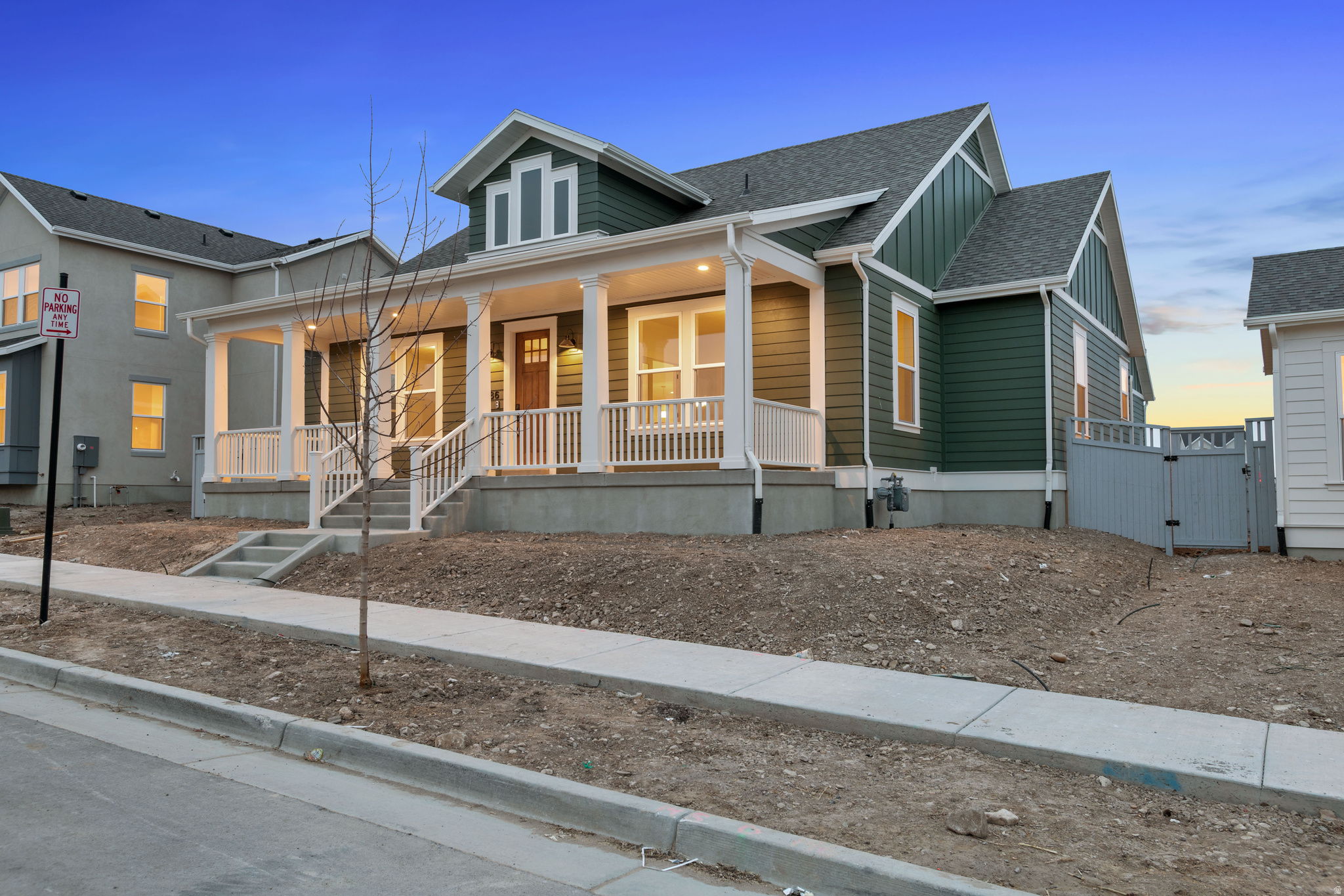 DAYBREAK - Residential