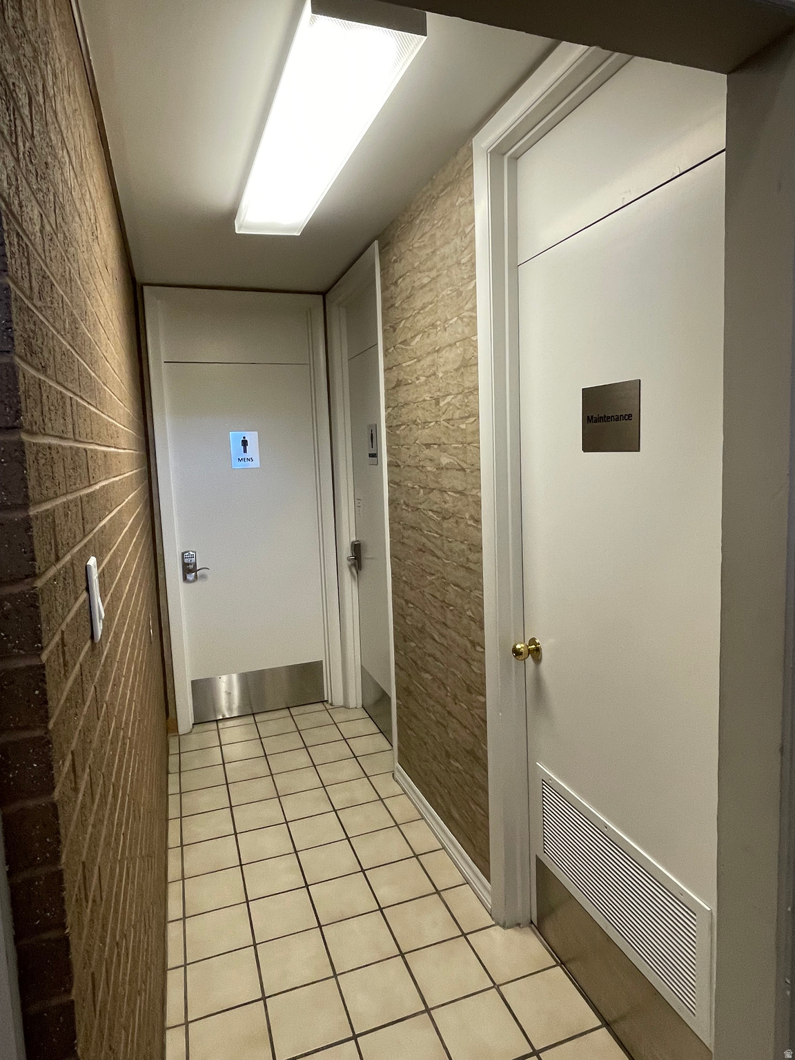 PLAT B SLC SUR - Commercial Sale