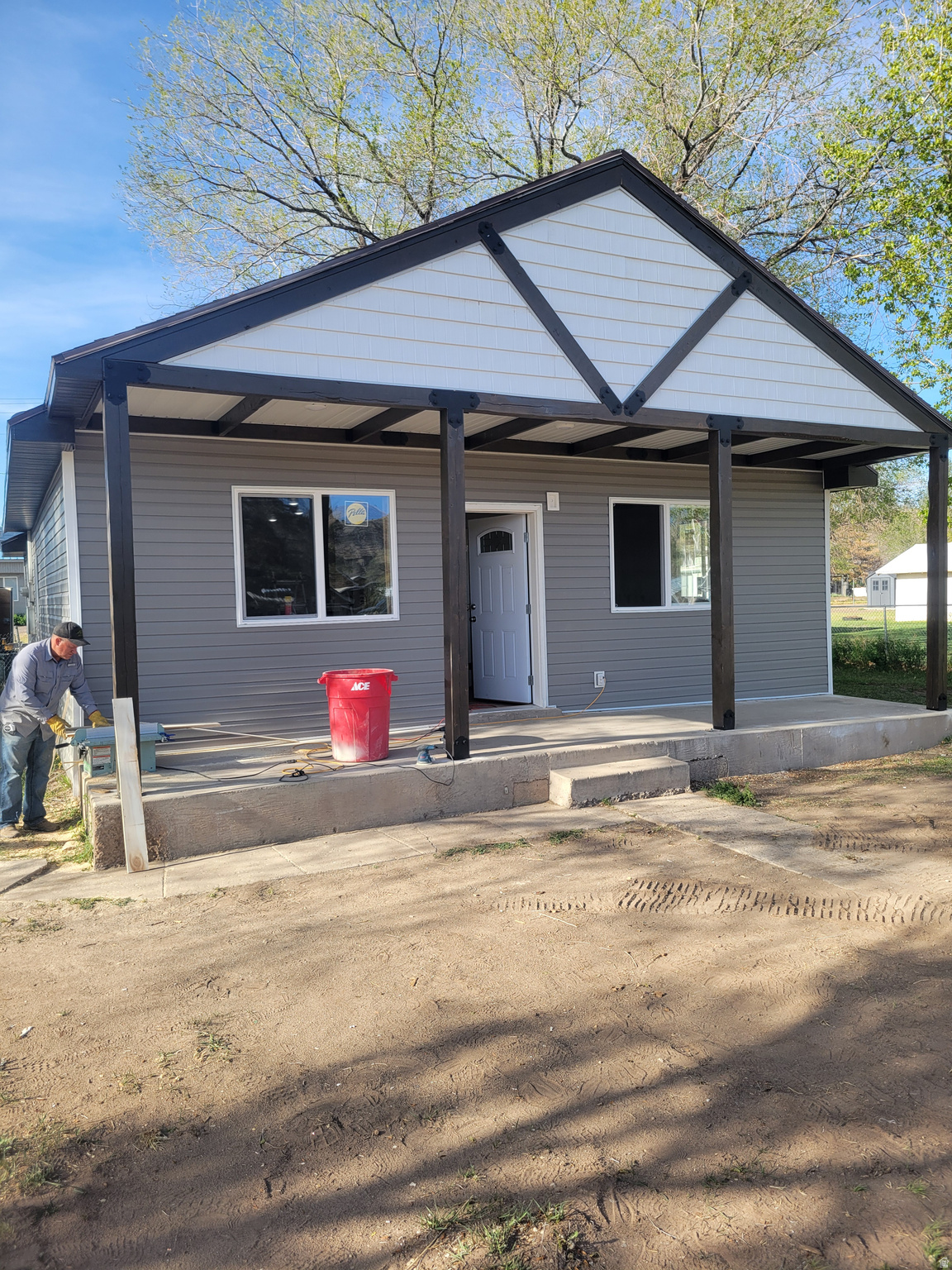 Newly remodeled interior. 2 bed 1 bath home in Duchesne City. Refinished hardwood floors. Open concept living room and kitchen. Beautiful wood trim around brand new windows. Come take a look.