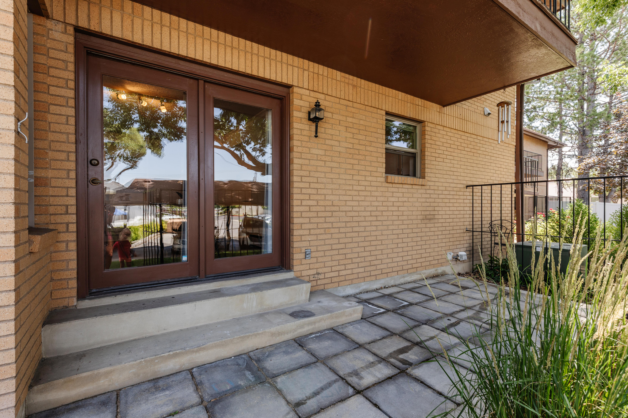 COURTYARD CONDOMINIUMS - Residential