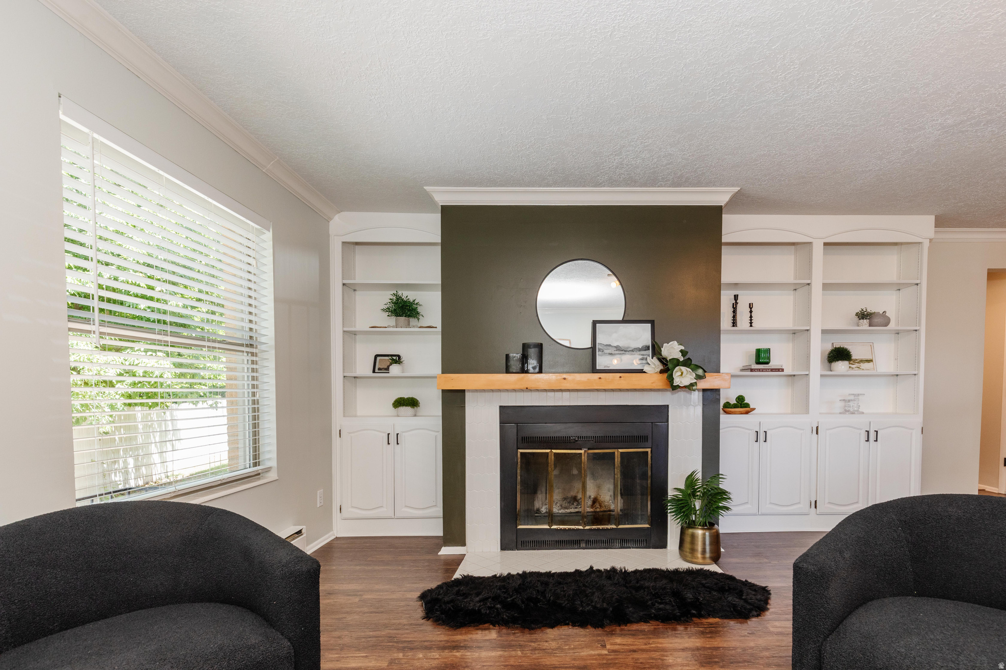COURTYARD CONDOMINIUMS - Residential