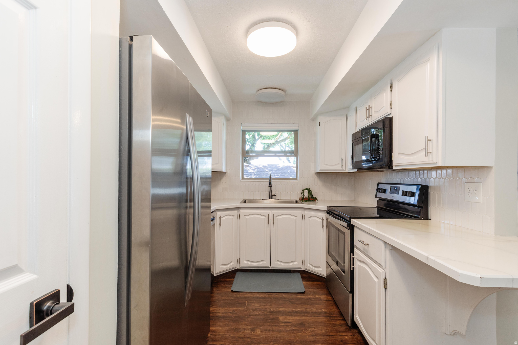 COURTYARD CONDOMINIUMS - Residential