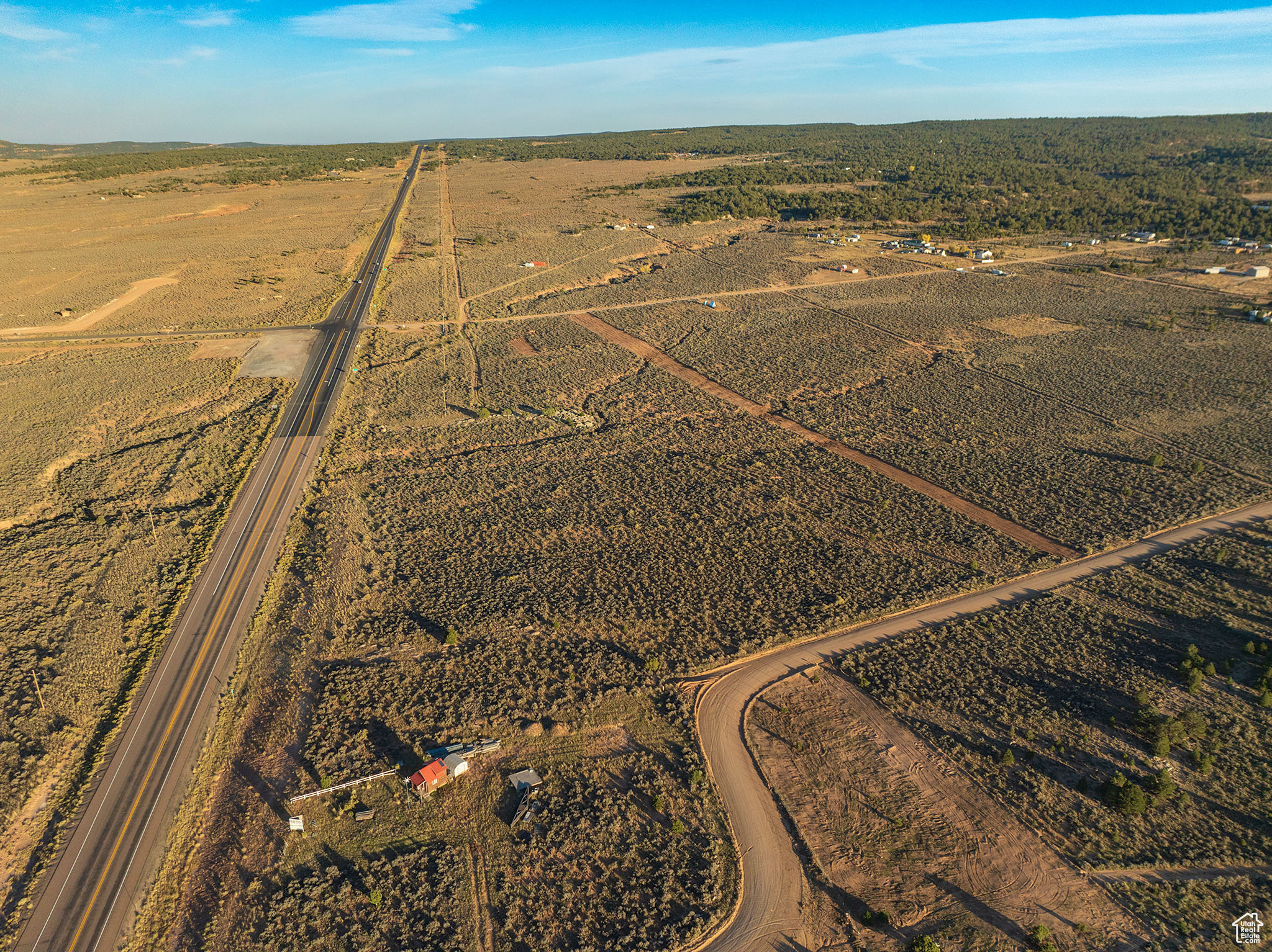 ELK FLAT RANCHES - Land
