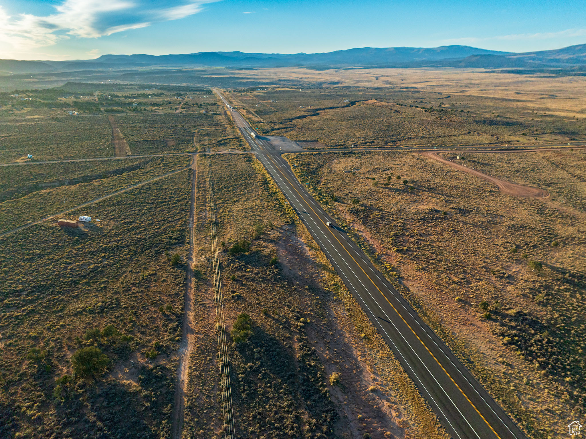 ELK FLAT RANCHES - Land
