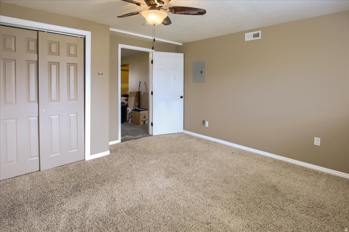 MAYFIELD ESTATES - Residential