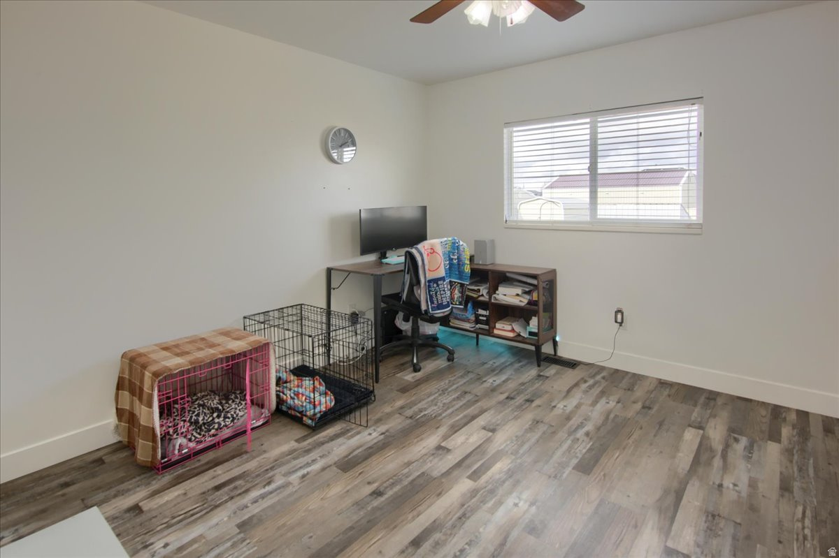 MAYFIELD ESTATES - Residential