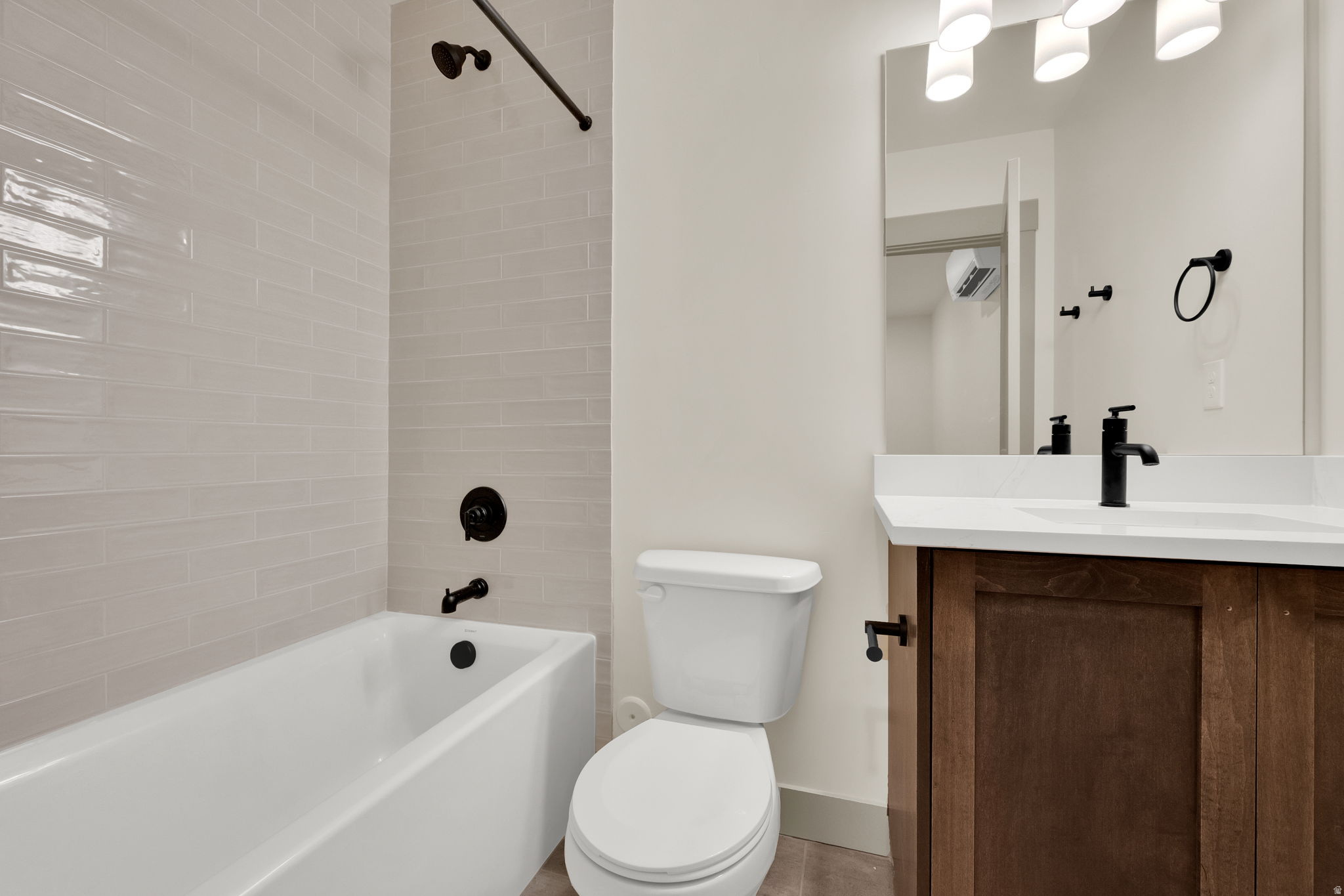 TIMBER LAKES - Residential