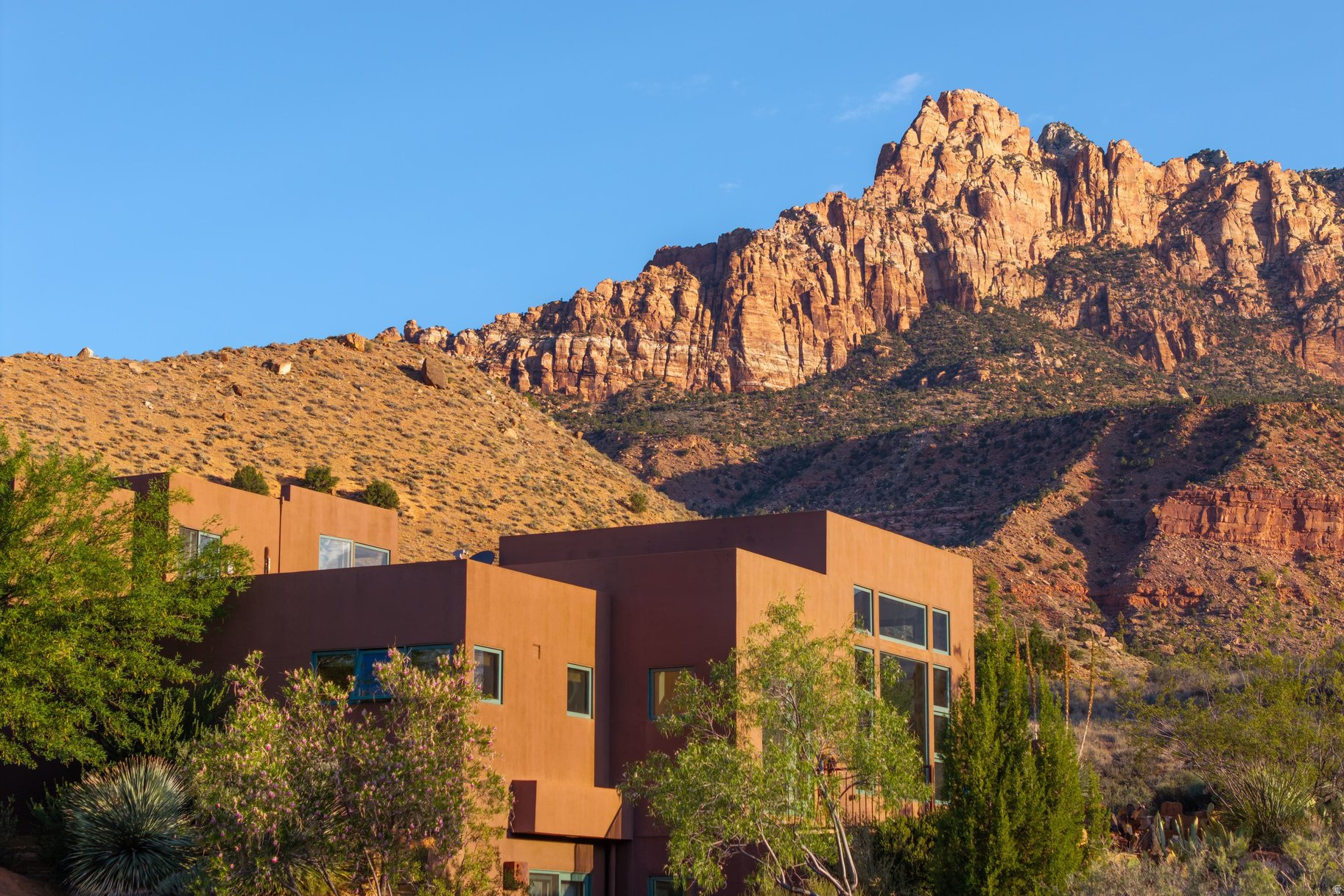 VALLEY VIEW - Residential