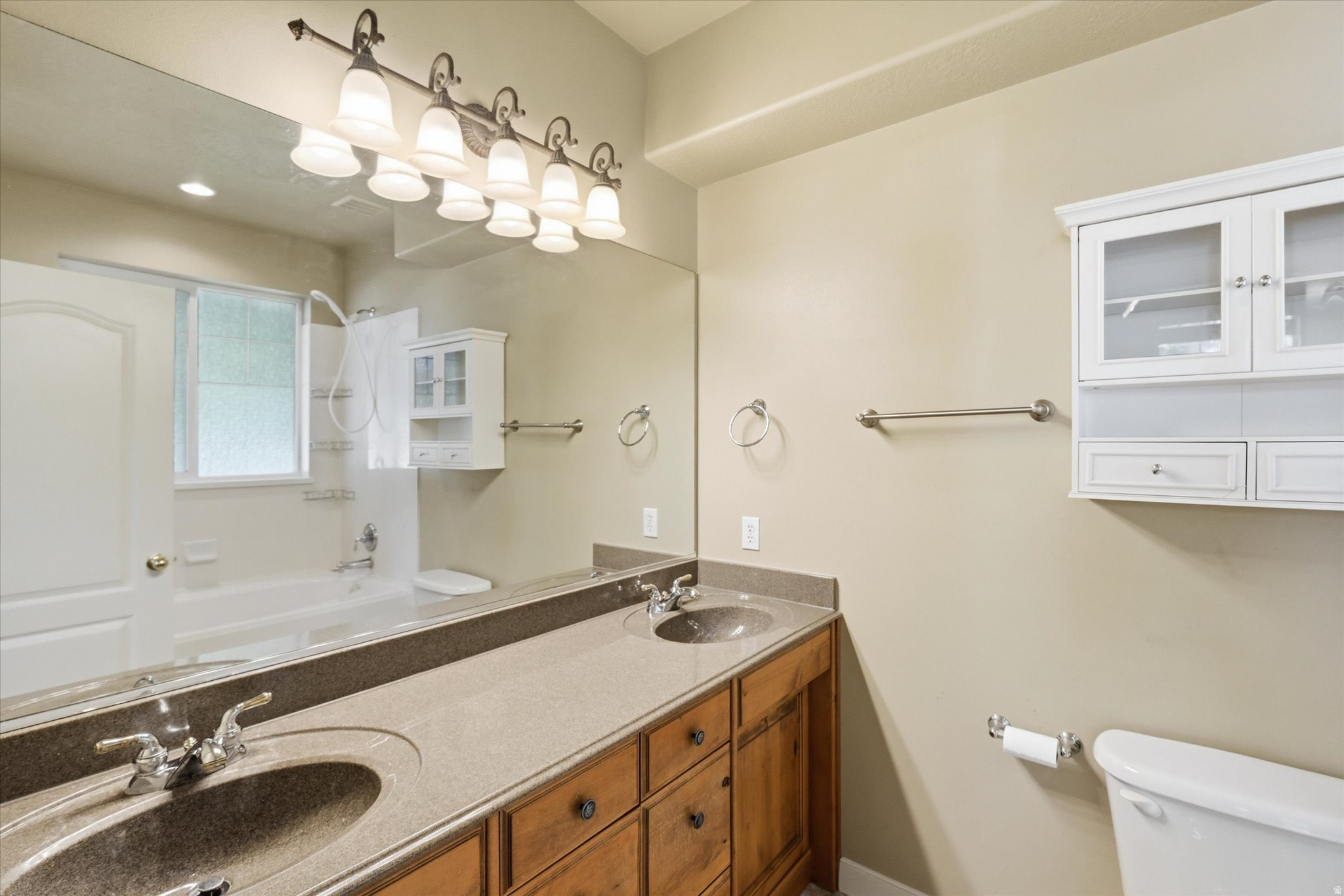 LEXINGTON VILLAGE - Residential