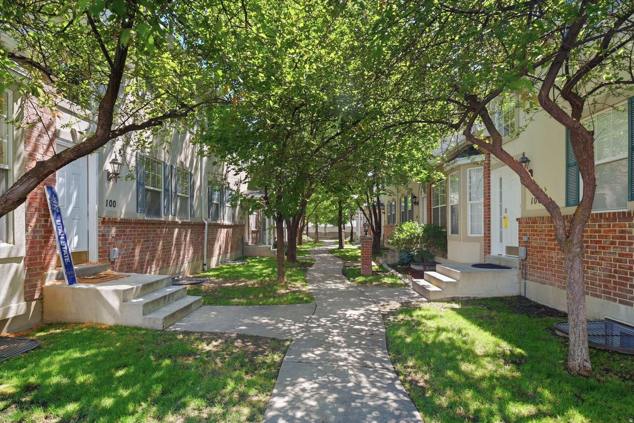 LEXINGTON VILLAGE - Residential
