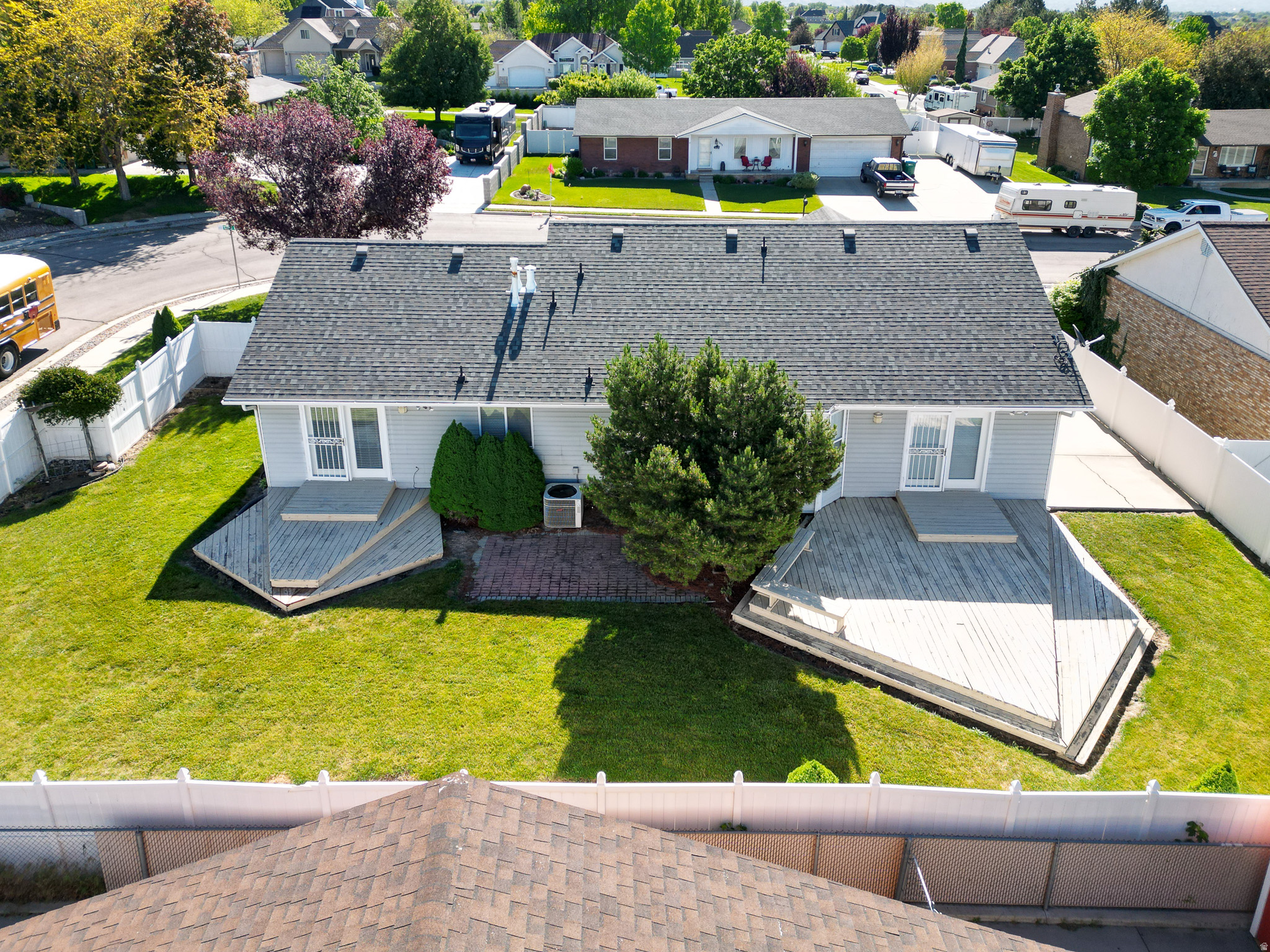 AMENDED LAKE TERRACE - Residential