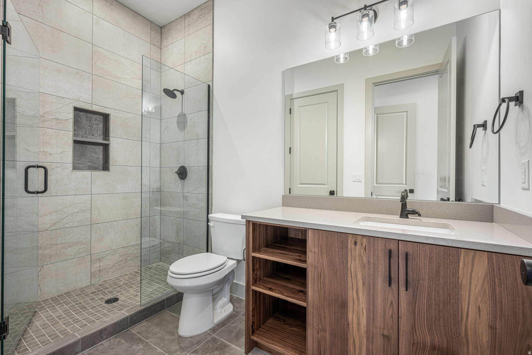 ATKINVILLE TOWNHOMES AT DESERT COLOR - Residential