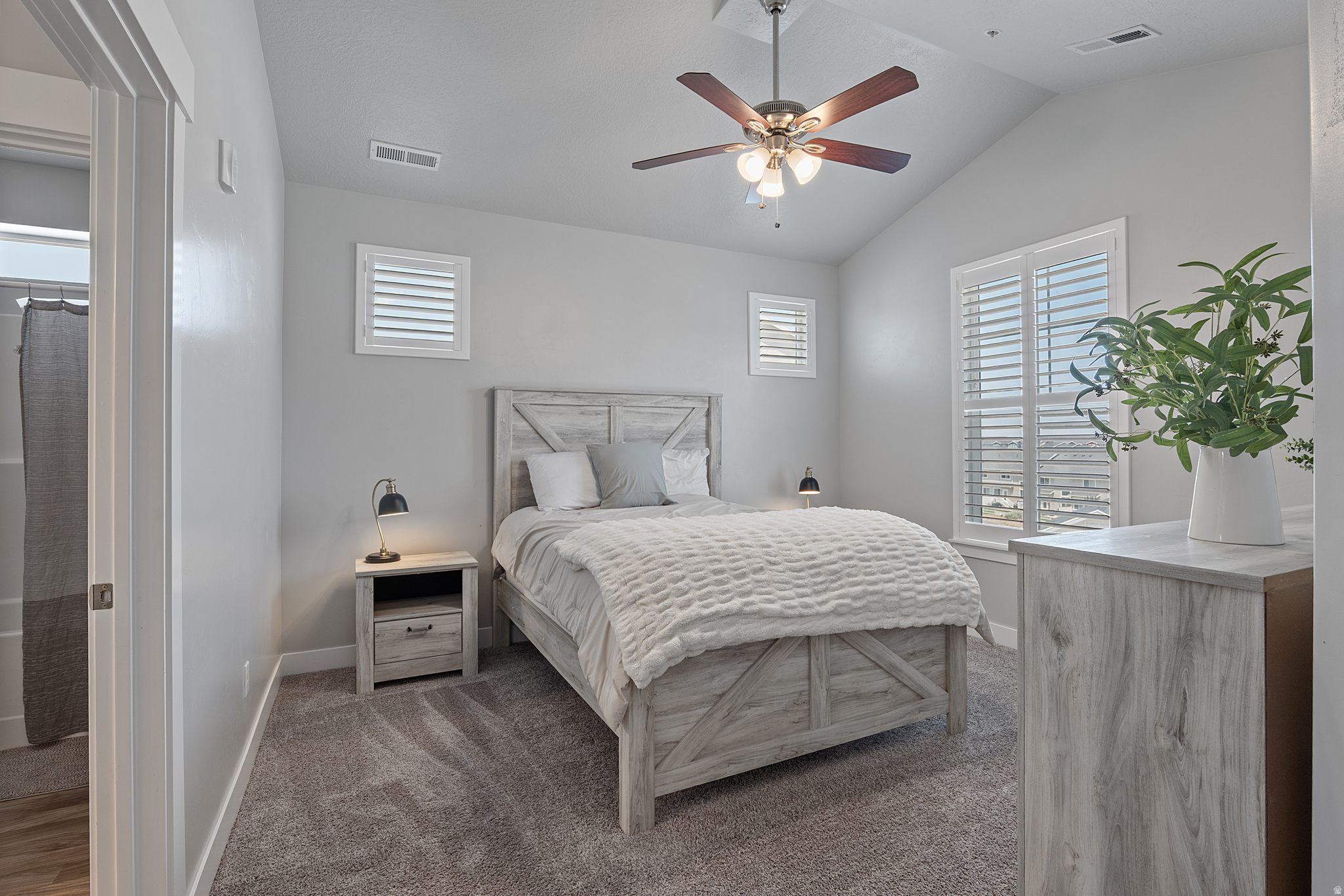SADDLEBROOK - Residential