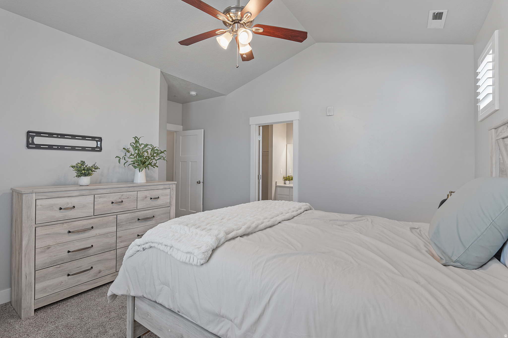 SADDLEBROOK - Residential