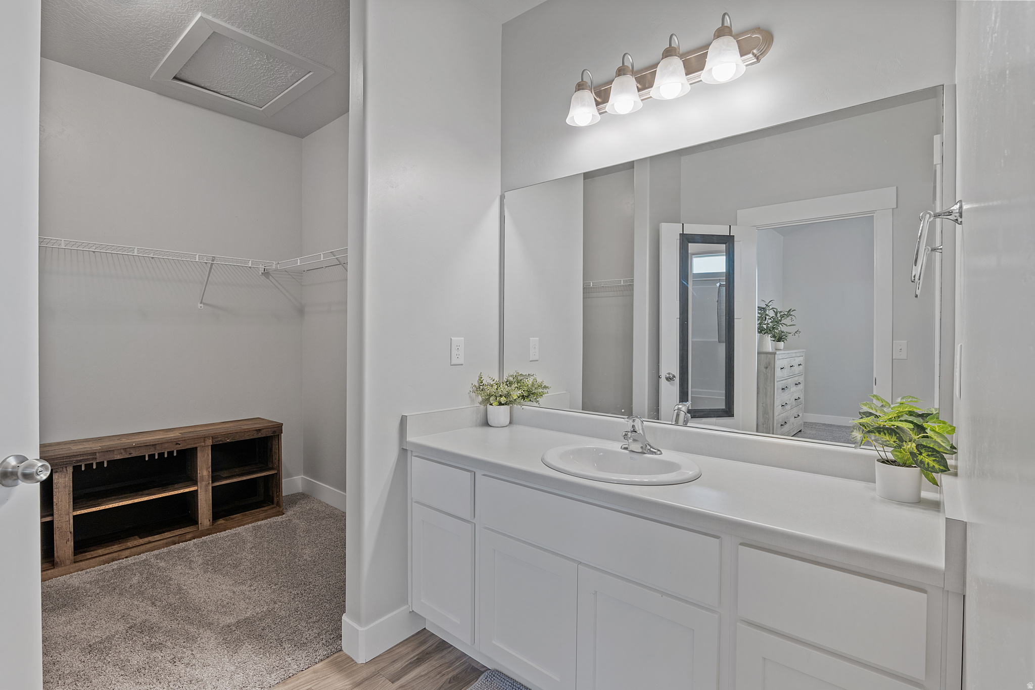 SADDLEBROOK - Residential