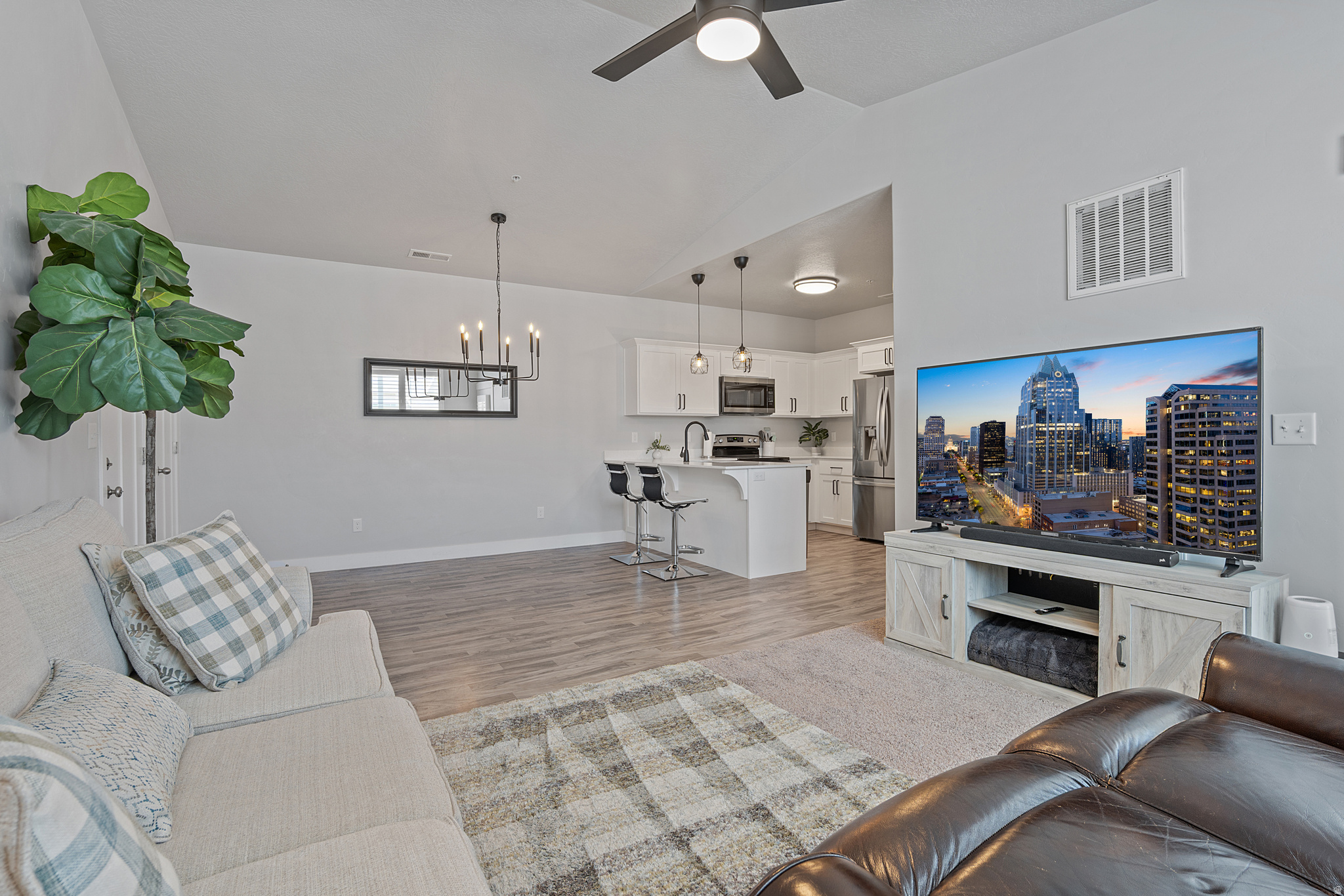 SADDLEBROOK - Residential