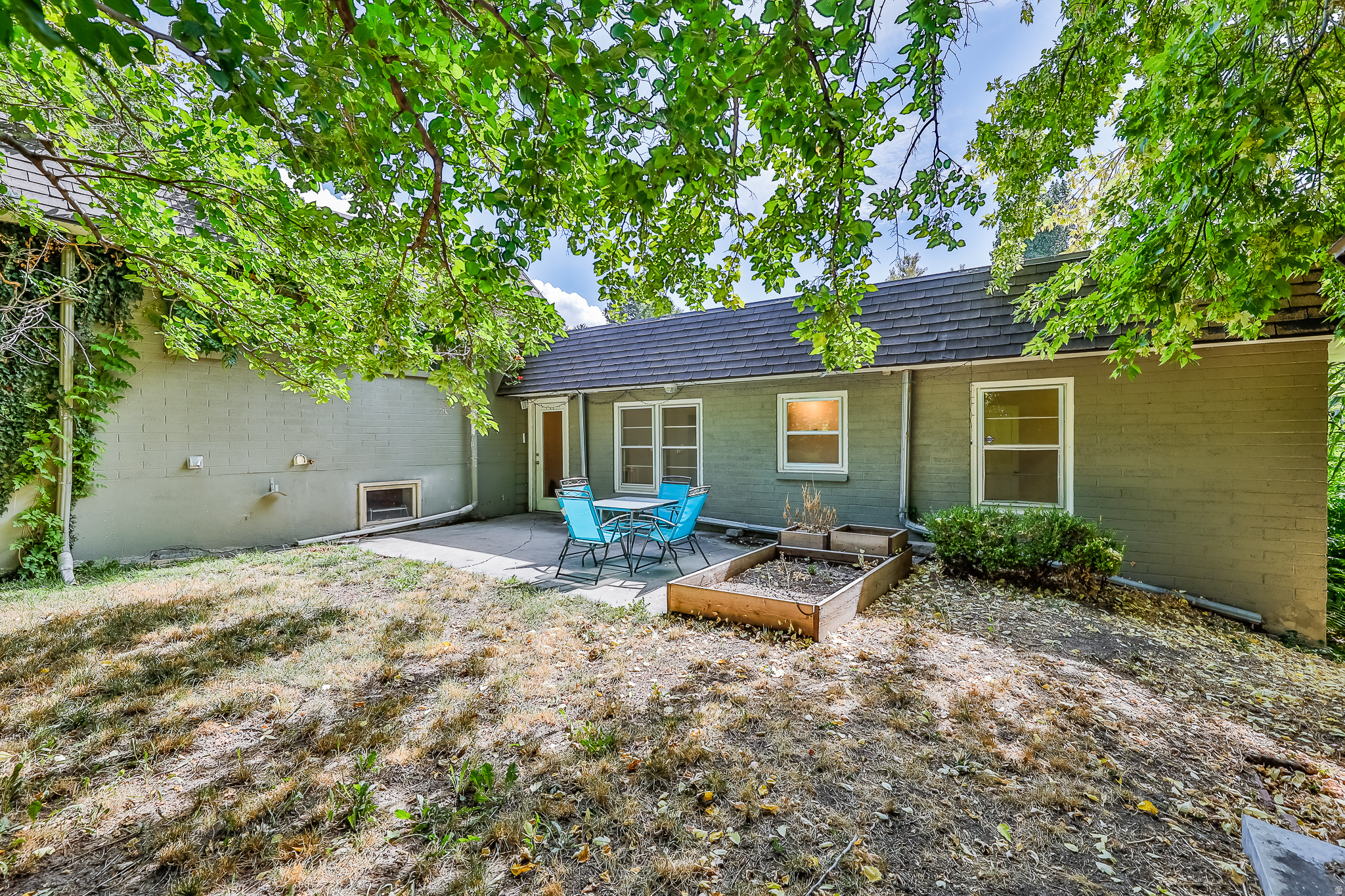 WHITAKER - Residential
