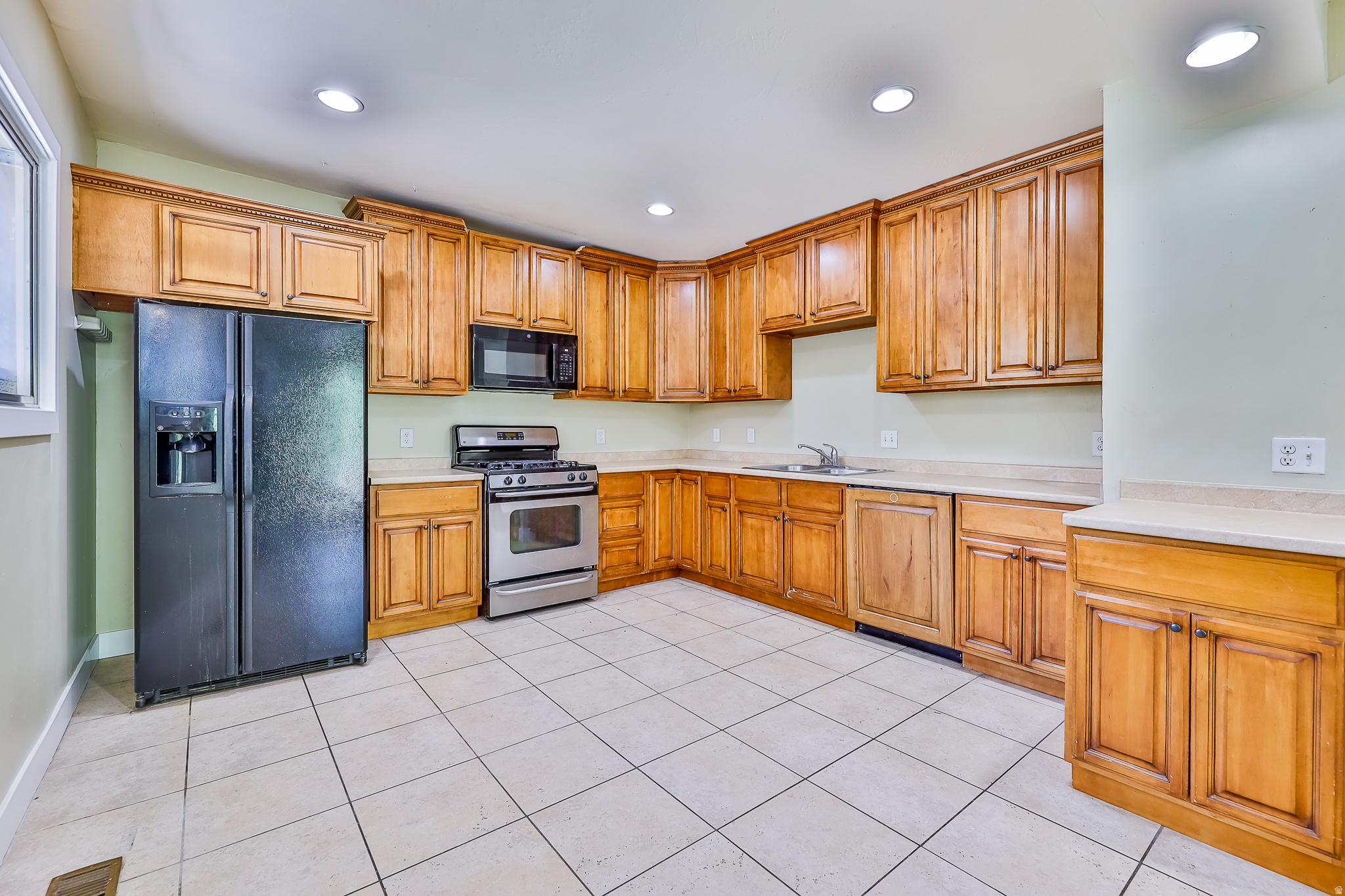 WHITAKER - Residential