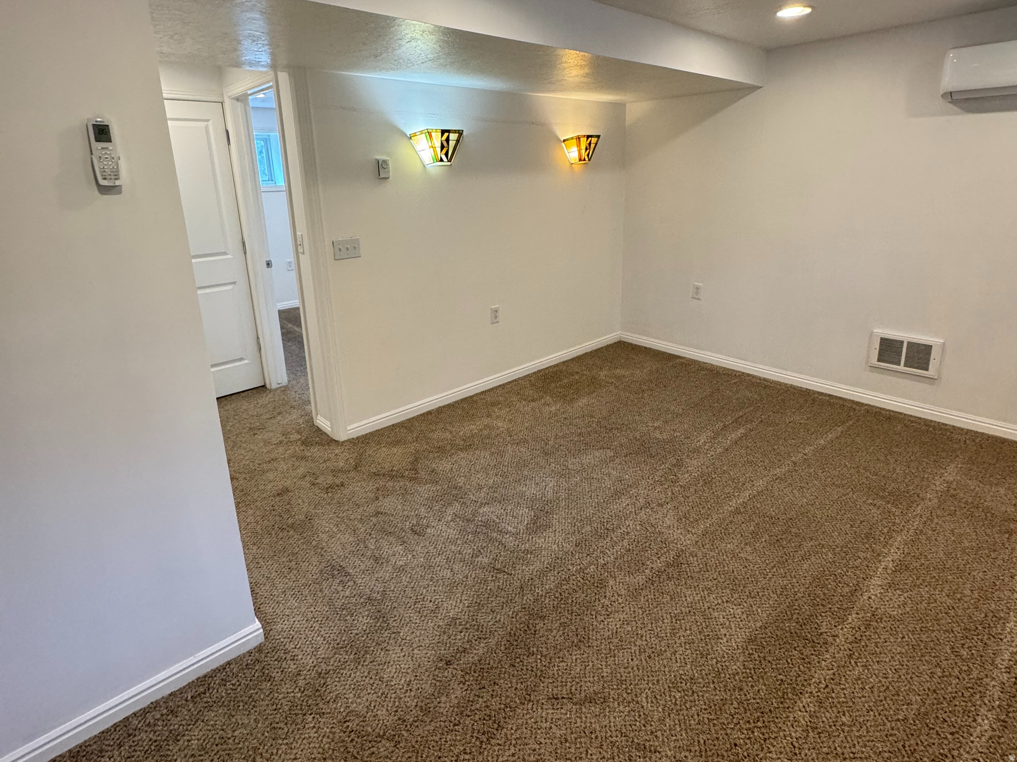 WHITAKER - Residential