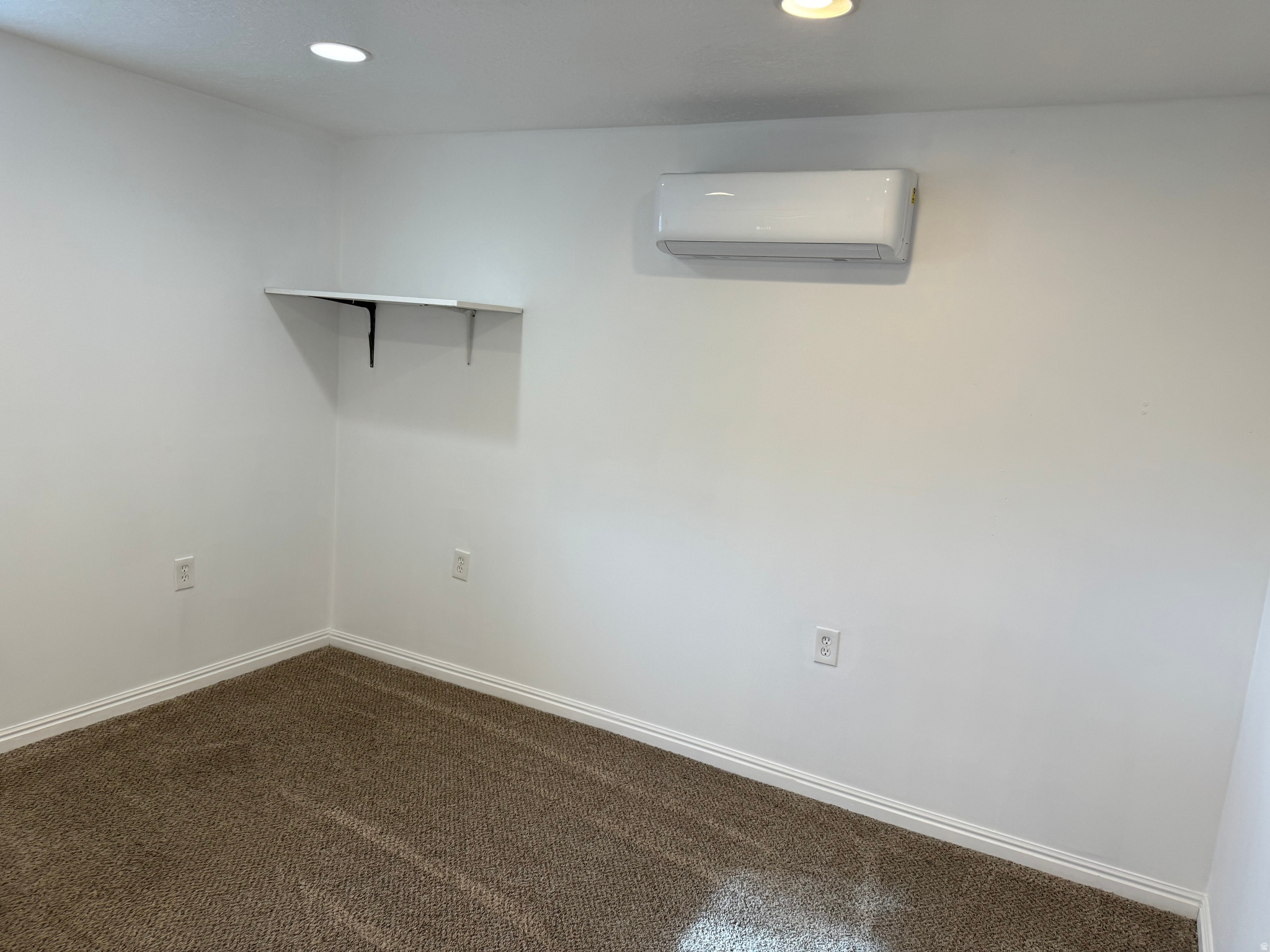 WHITAKER - Residential