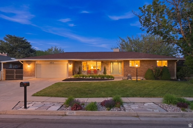 WOODHAVE VILLAGE #5 - Residential