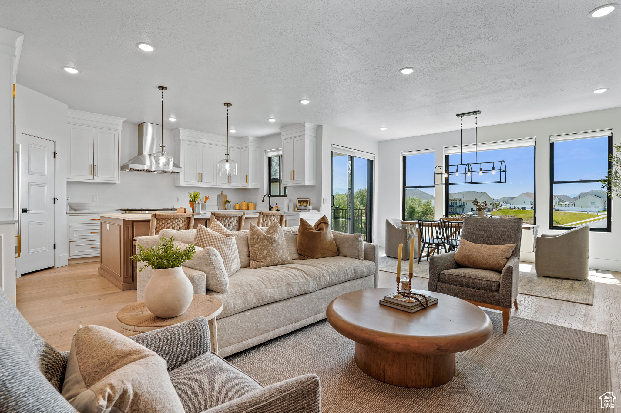 SUNNRISE RANCH - Residential