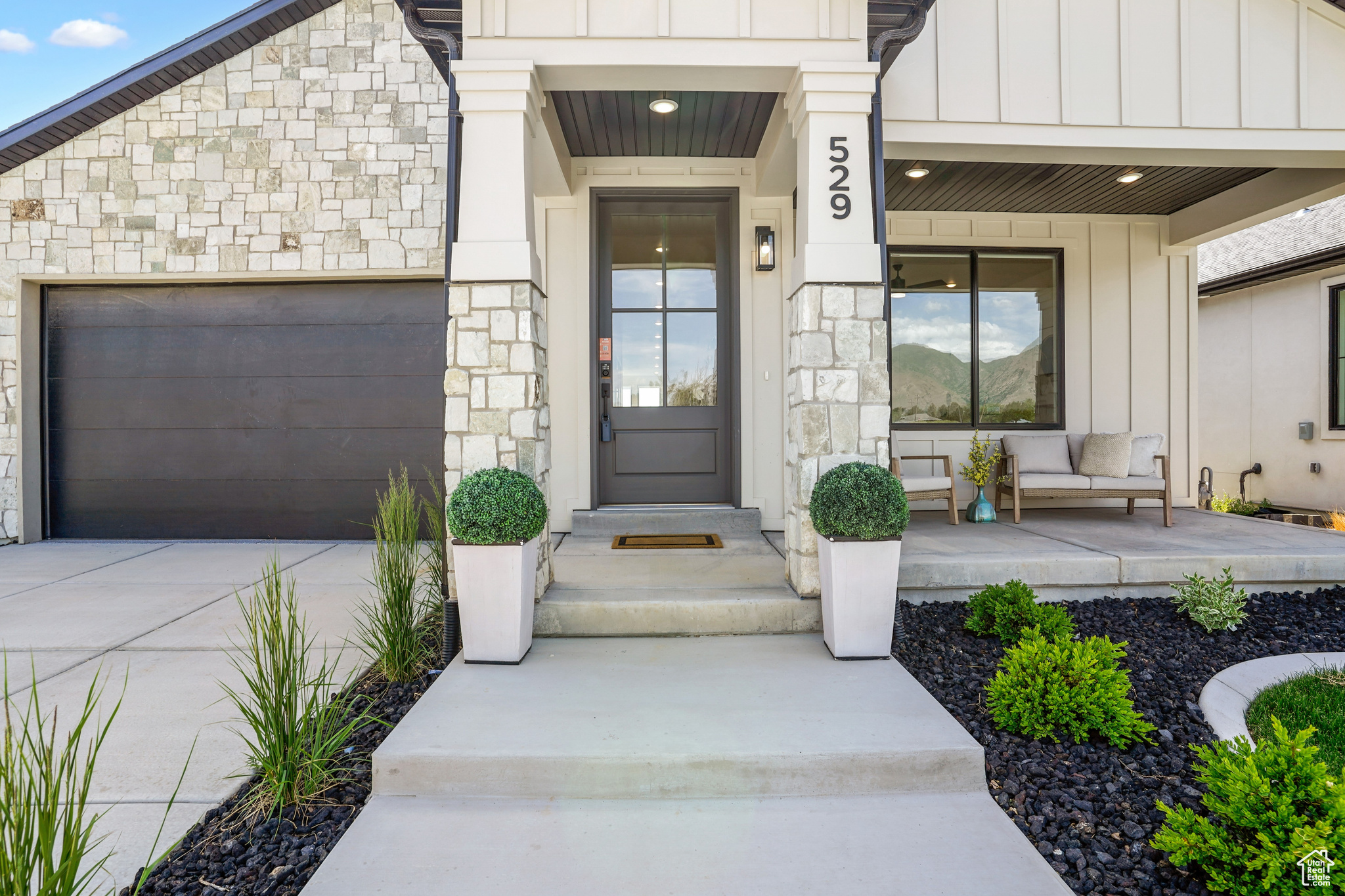 SUNNRISE RANCH - Residential