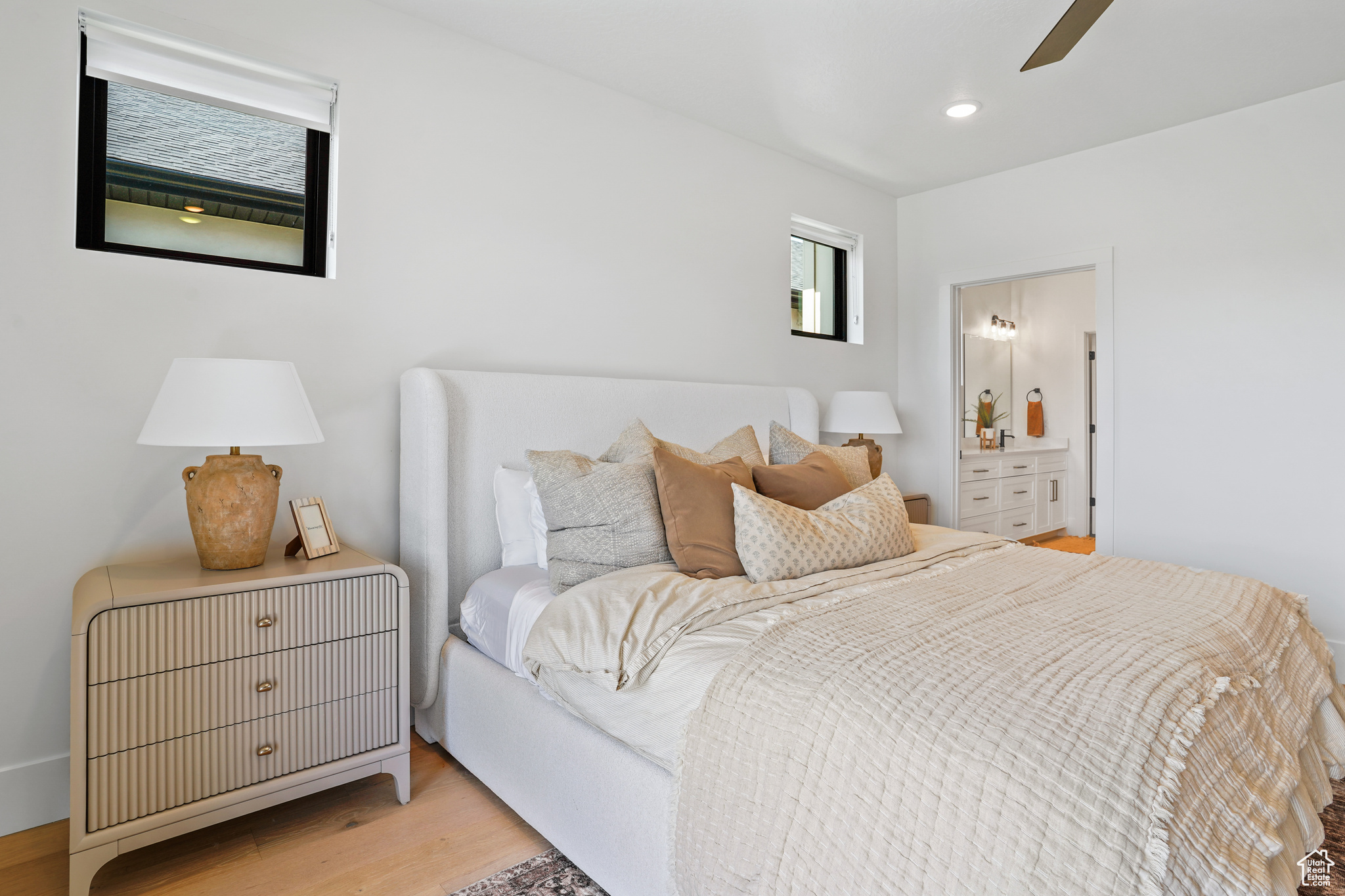 SUNNRISE RANCH - Residential