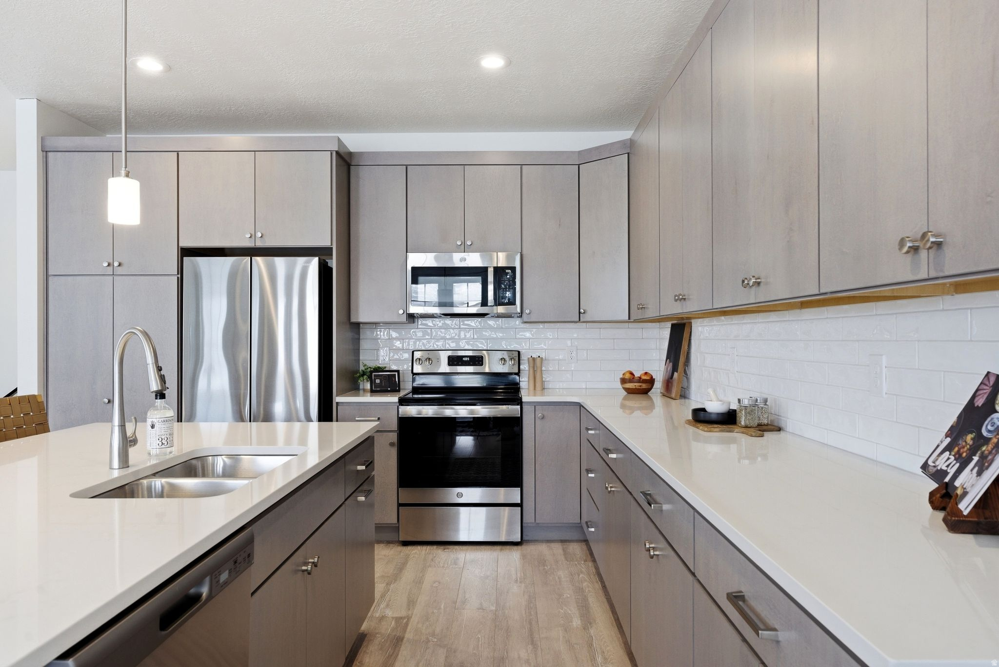 JORDANELLE RIDGE - Residential