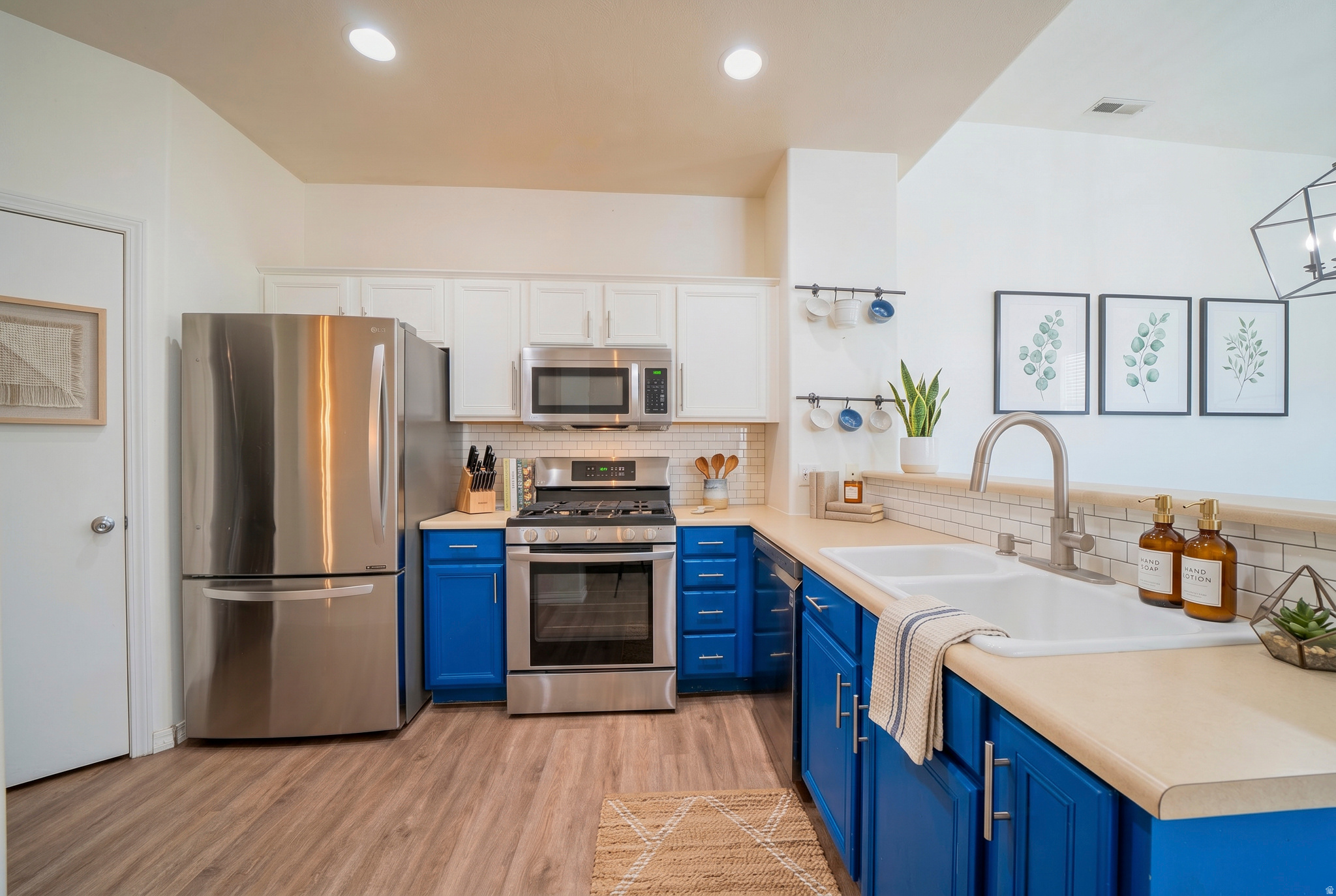 SHEPARD CREEK - Residential