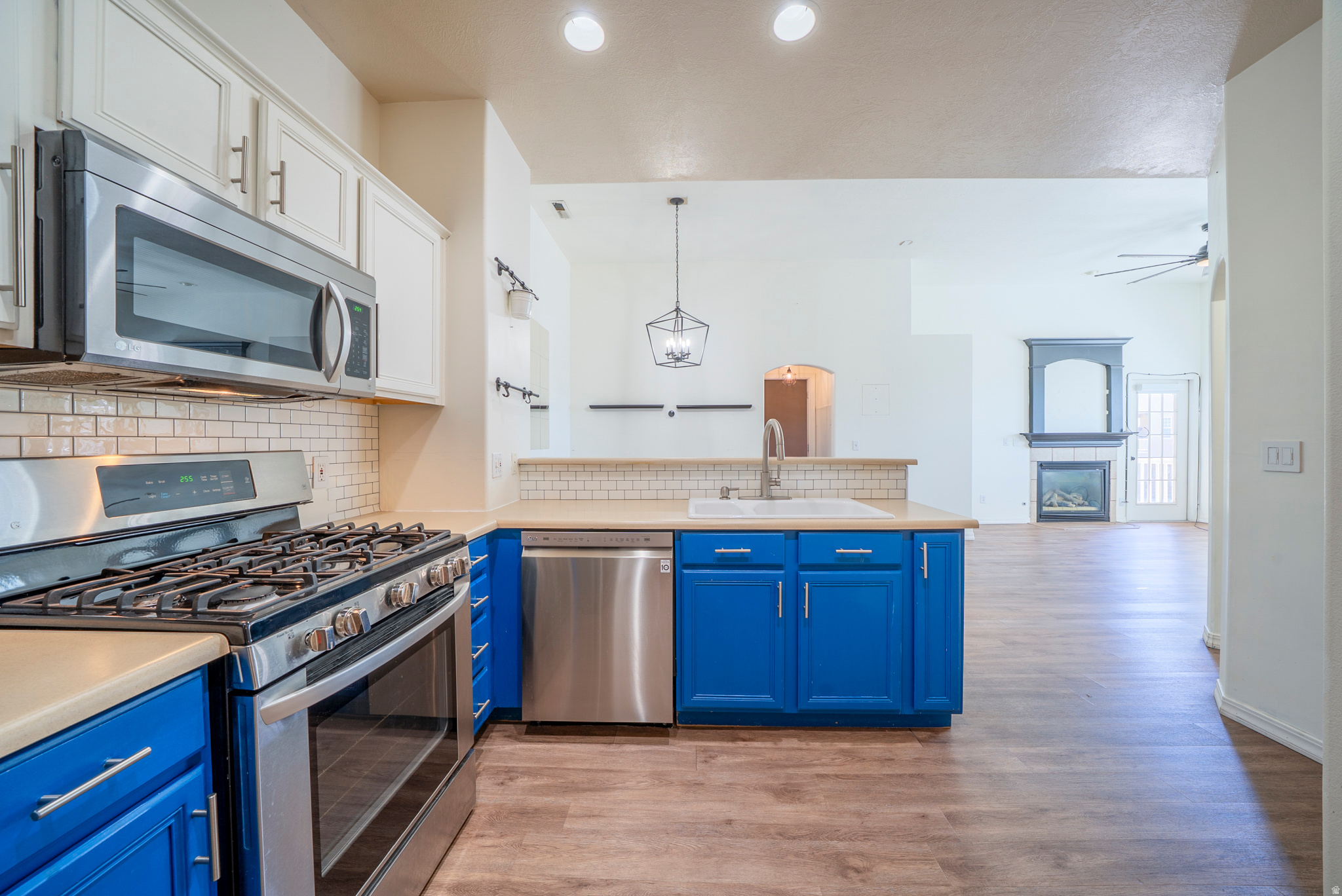 SHEPARD CREEK - Residential