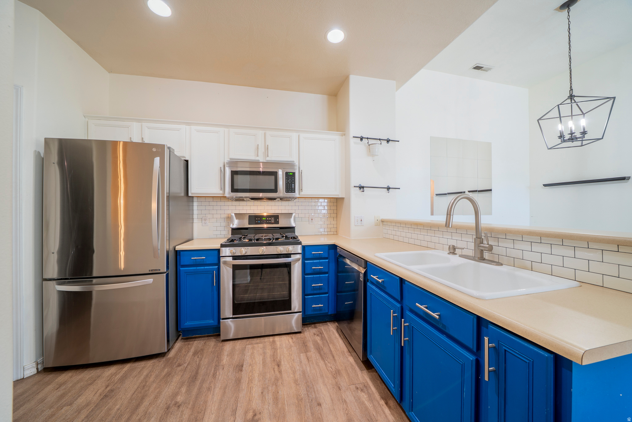 SHEPARD CREEK - Residential