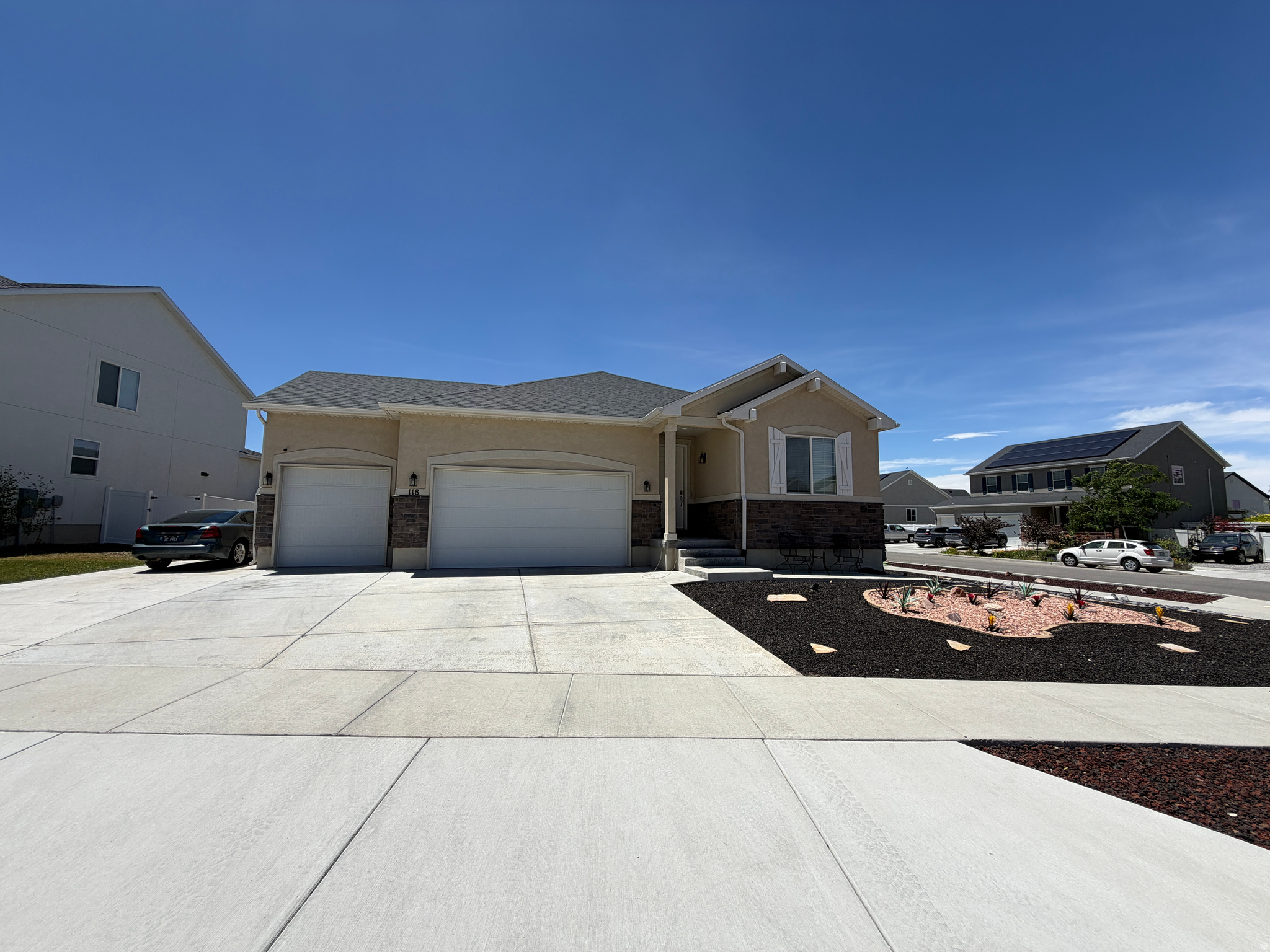 PASTURES AT SADDLEBACK - Residential