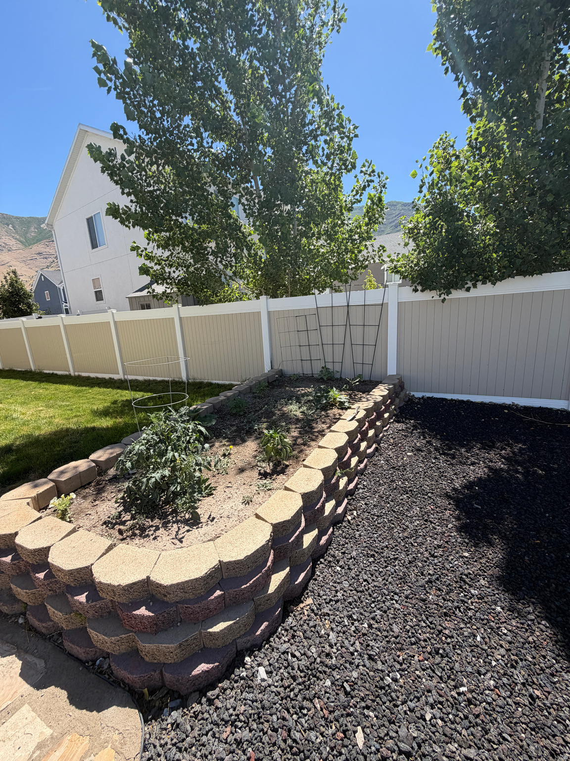 PASTURES AT SADDLEBACK - Residential