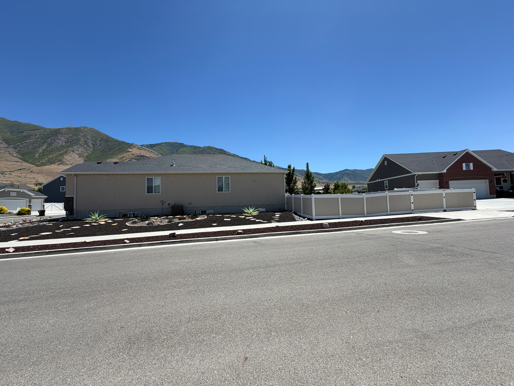 PASTURES AT SADDLEBACK - Residential